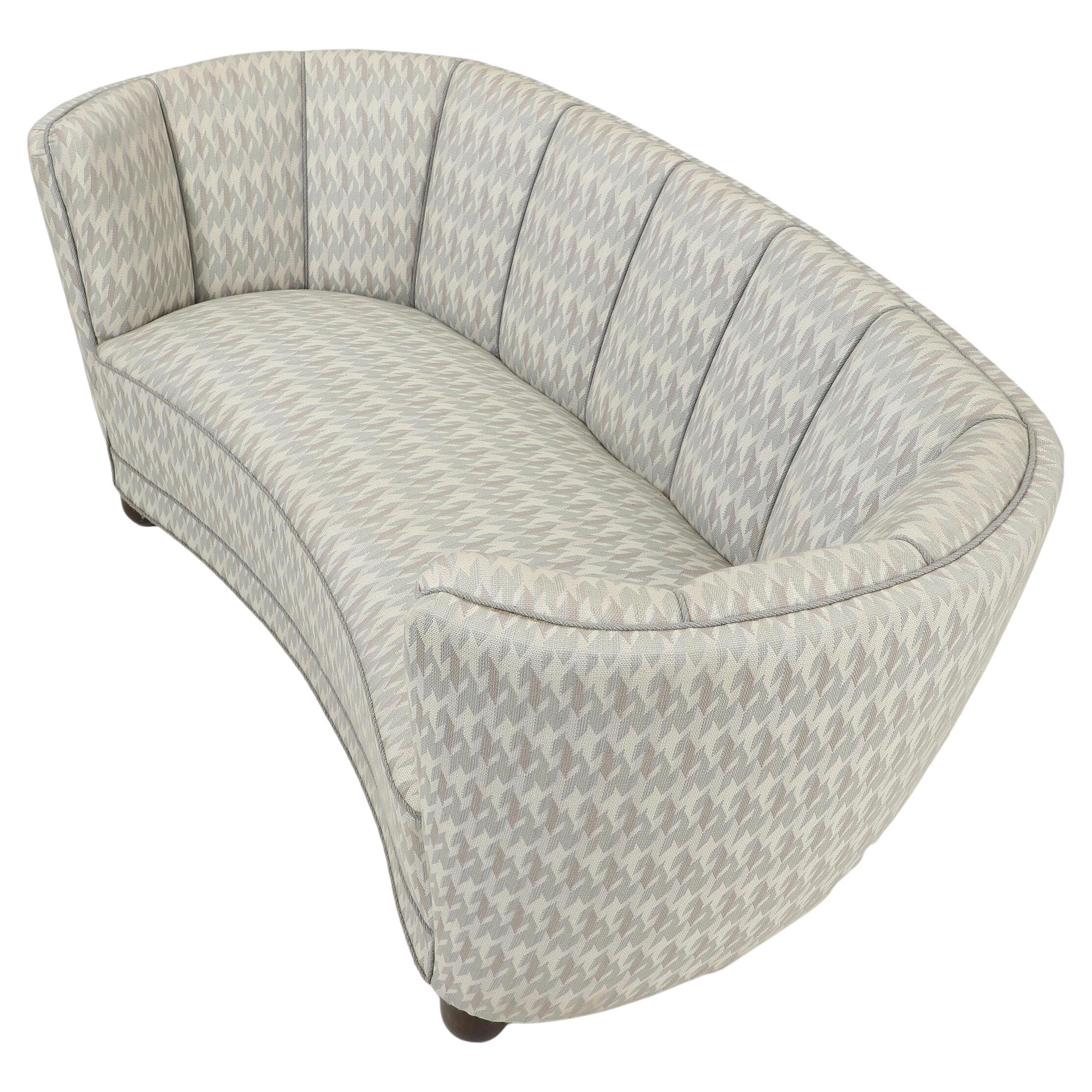 Danish 1940s Curved Banana Form Settee or Sofa in Wool For Sale