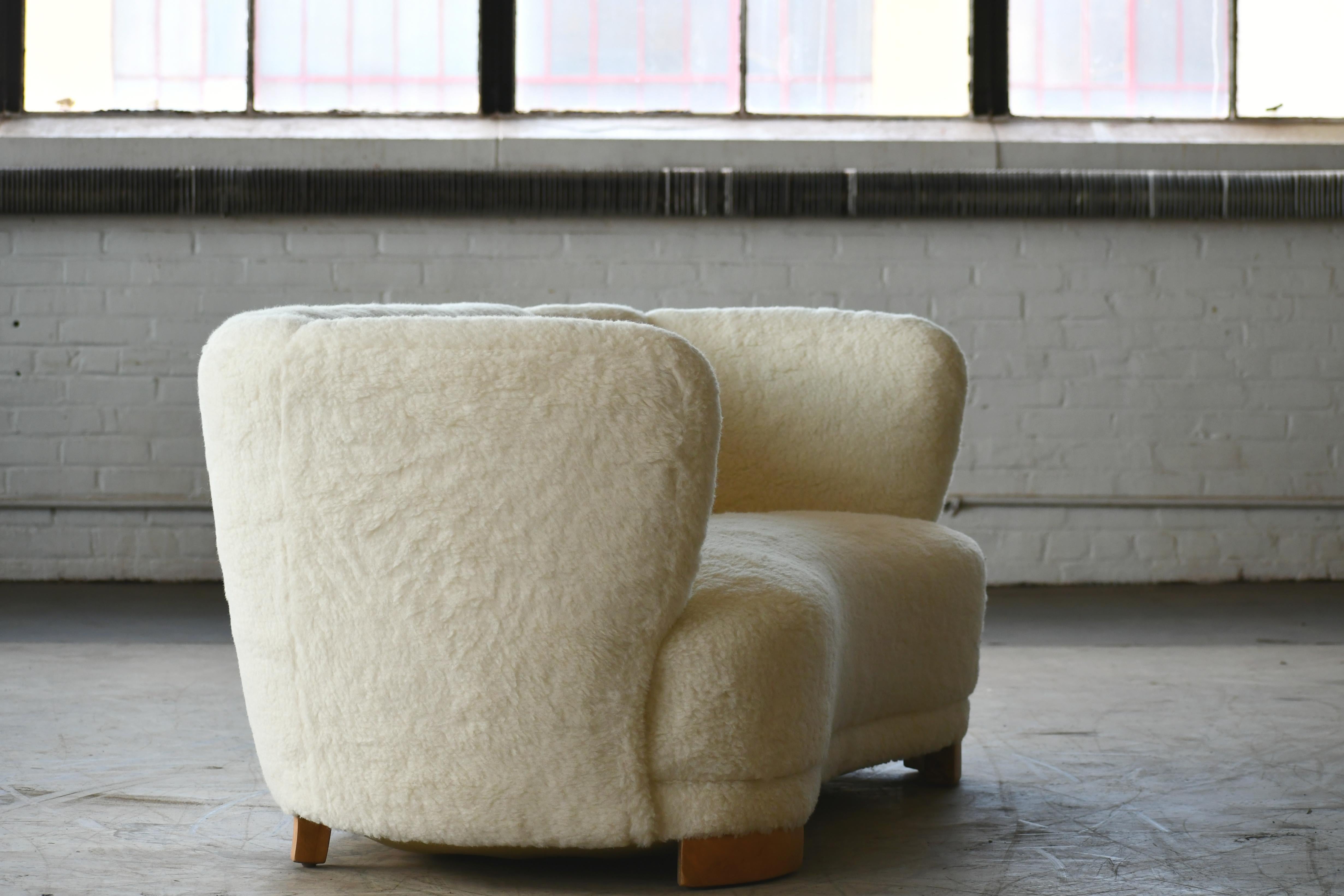 banana cream sofa