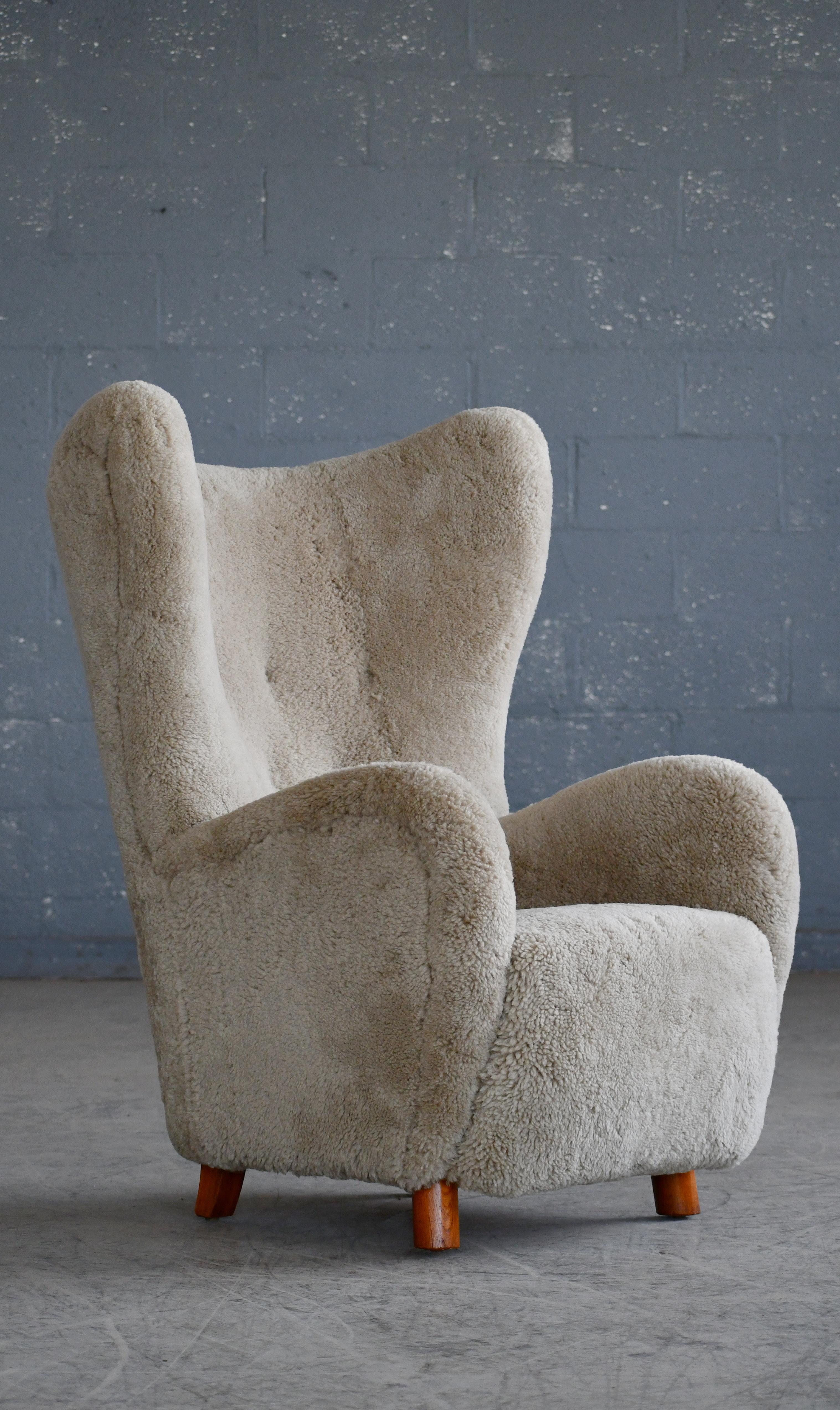 Mid-20th Century Danish 1940s Flemming Lassen High Back Lounge Chair in Grey Shearling  For Sale