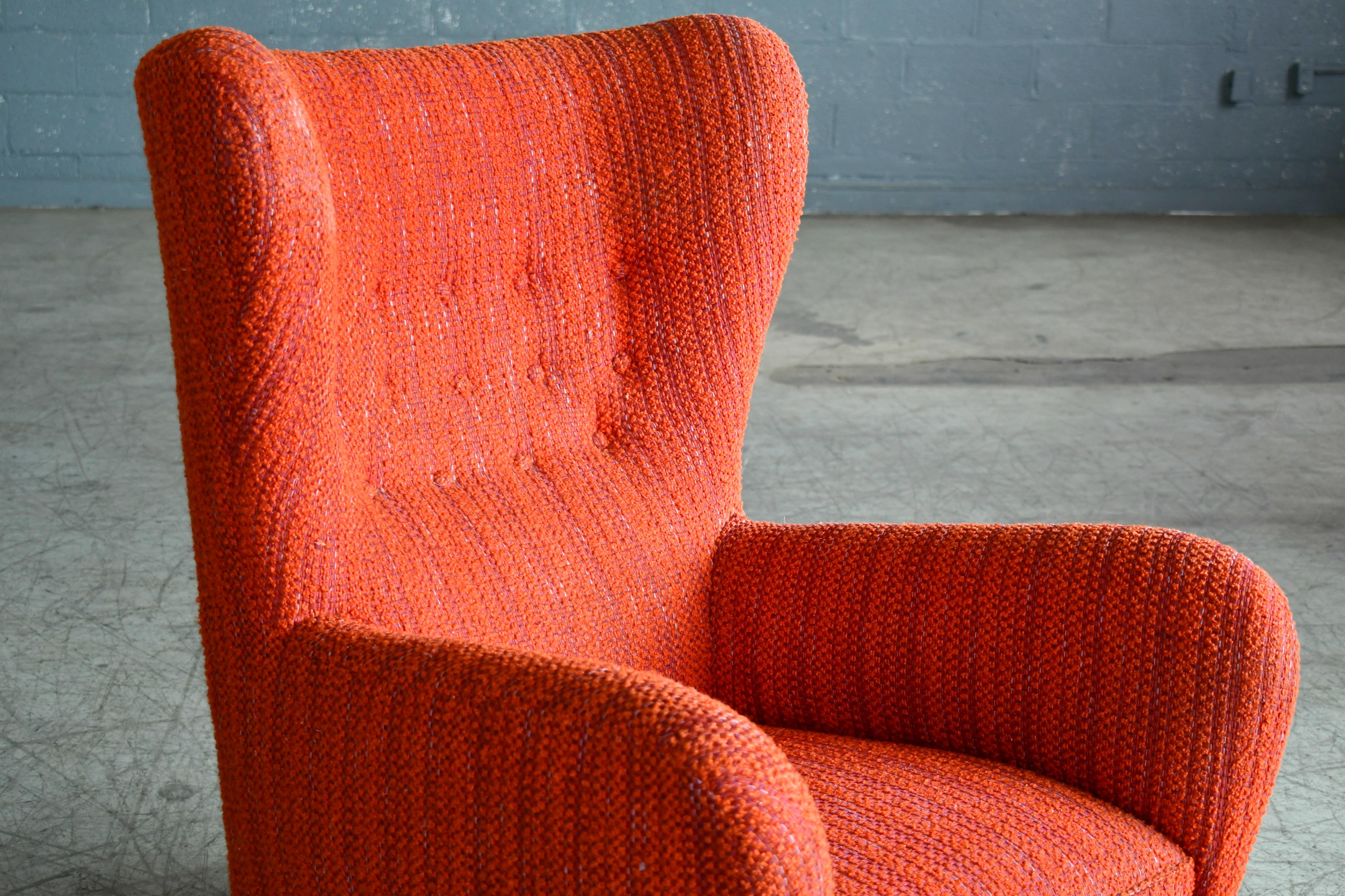 Danish 1940s Fritz Hansen Model 1672 Variant Highback Lounge Chair In Good Condition In Bridgeport, CT