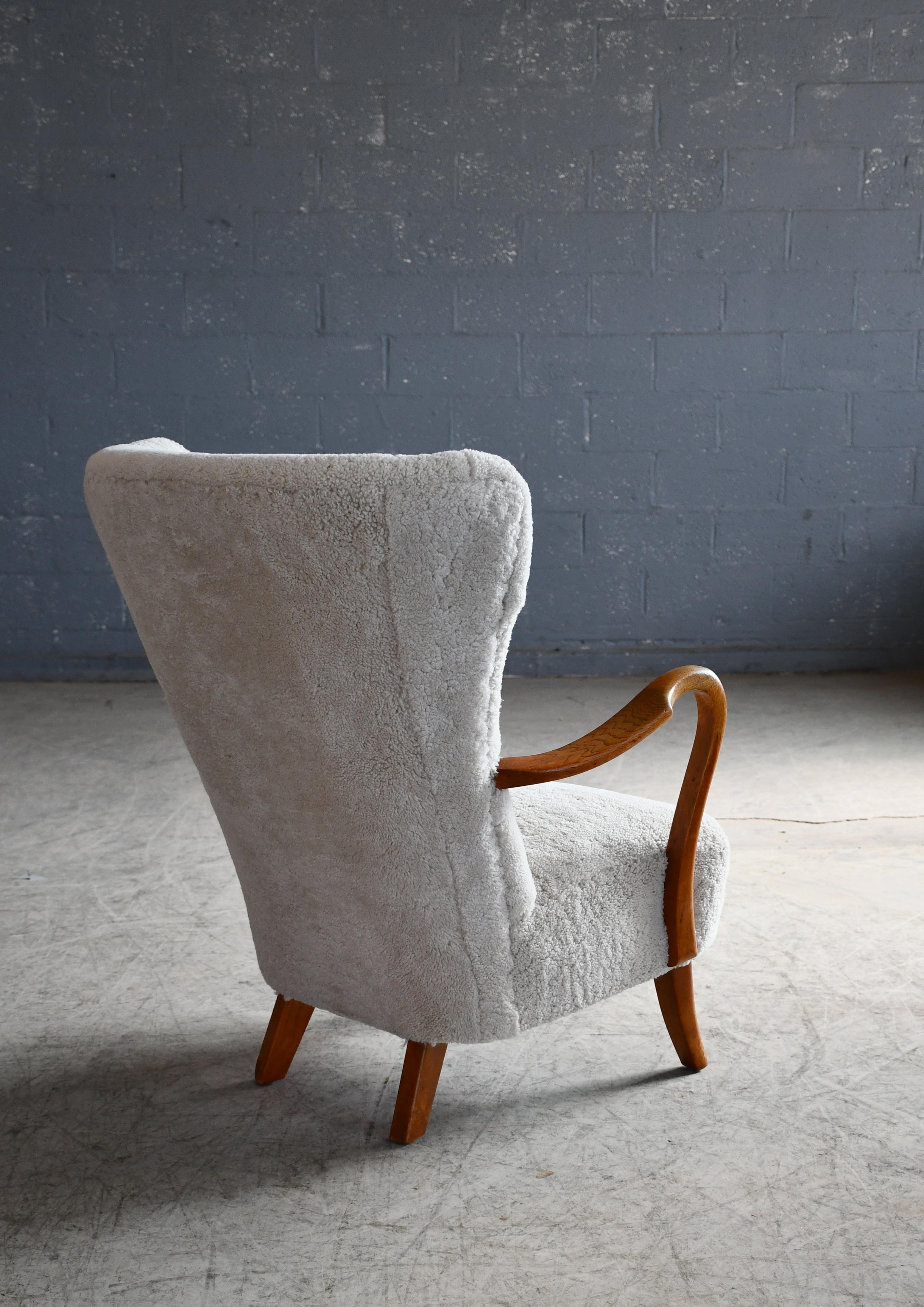 Danish 1940's High Back Lounge Chair by Alfred Christensen in Grey Sheepskin For Sale 2