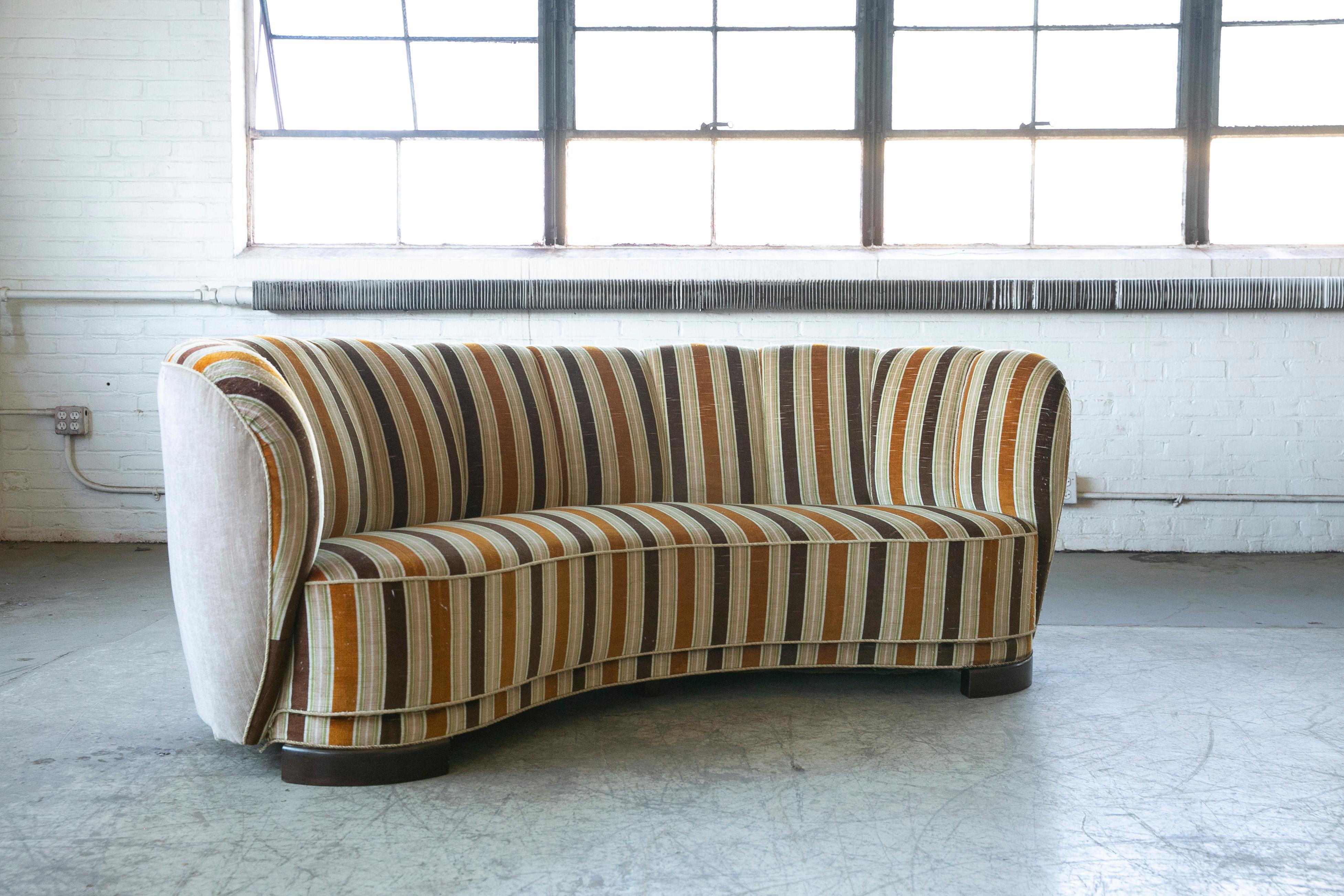 Danish 1940's Large Banana Form Curved Sofa in Striped Fabric In Good Condition In Bridgeport, CT
