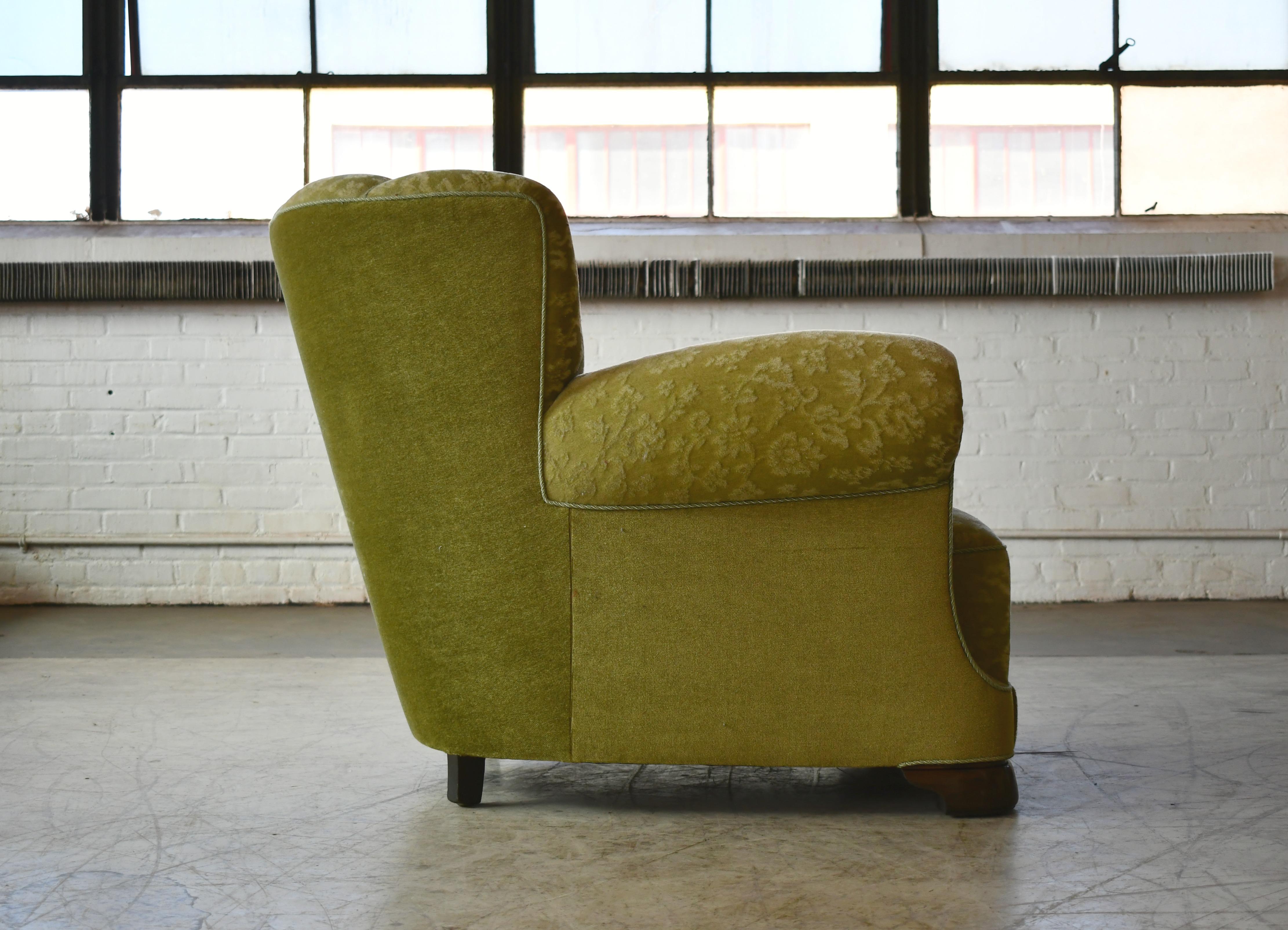 Mohair Danish 1940s Large Club Chair in the Style of Fritz Hansen Model 1518