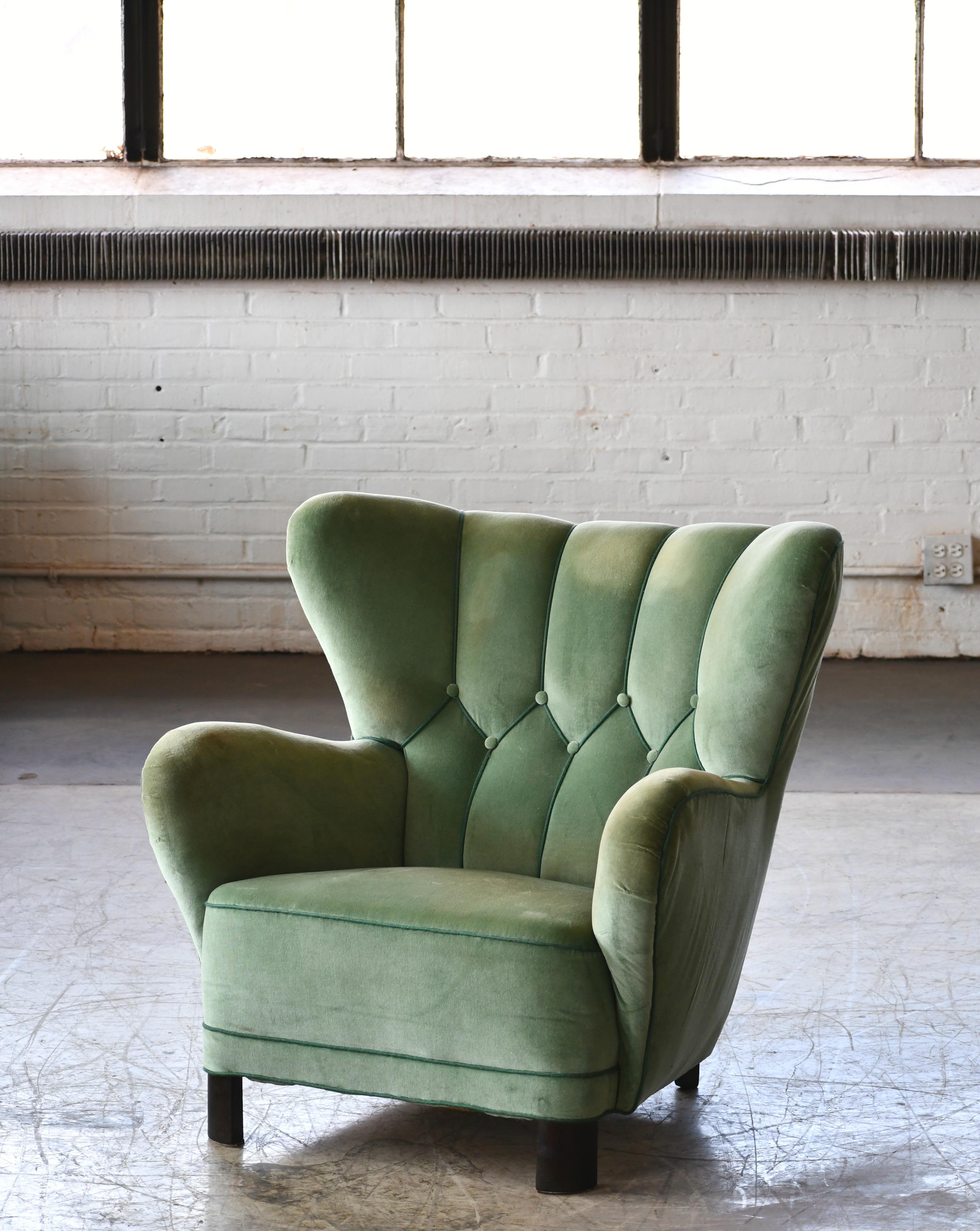 Mid-Century Modern Danish 1940s Lassen Style Easy Chair in Green Mohair Fabric