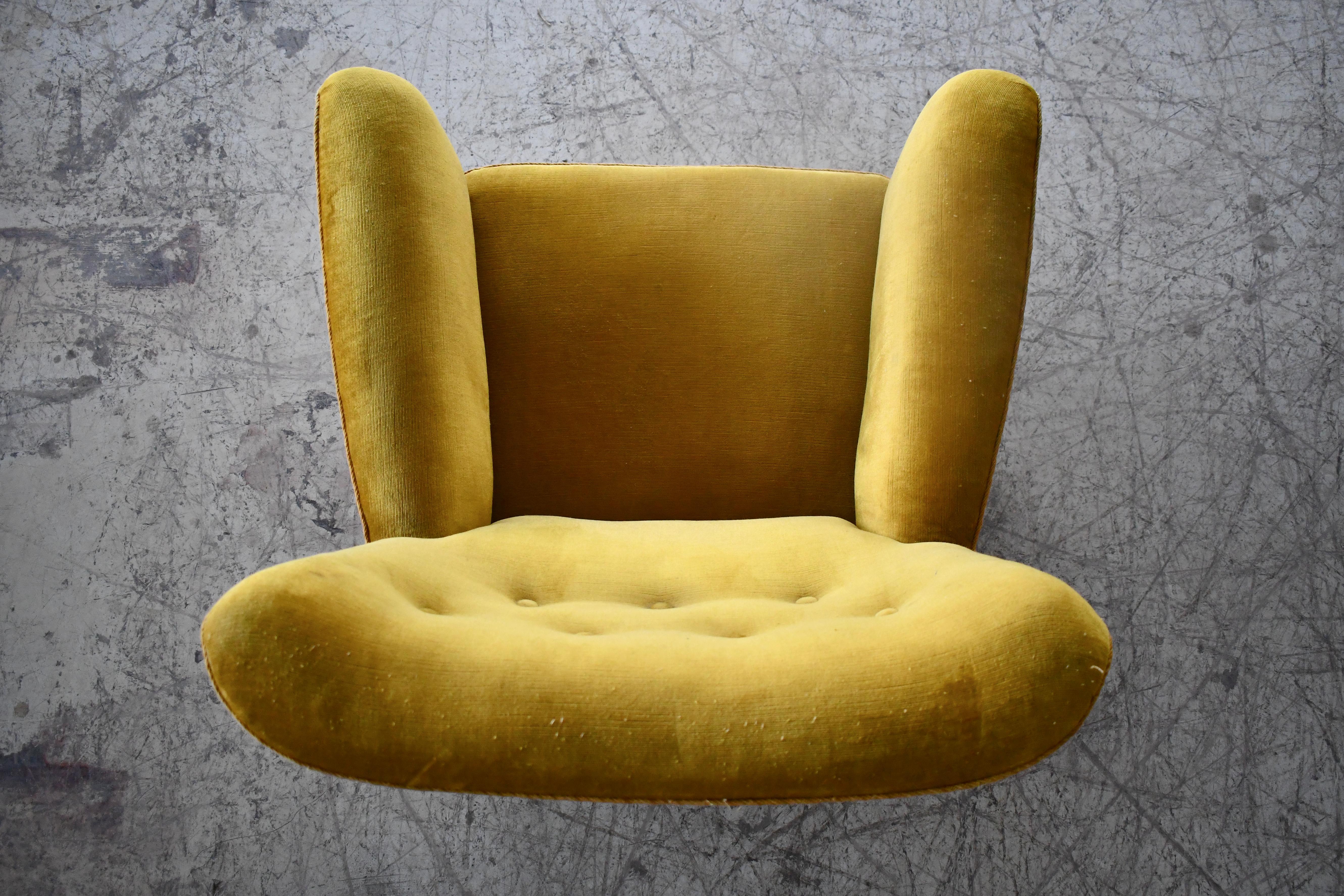 Danish 1940s Lounge Chair attributed to Master Carpenter, Georg Kofoed 3