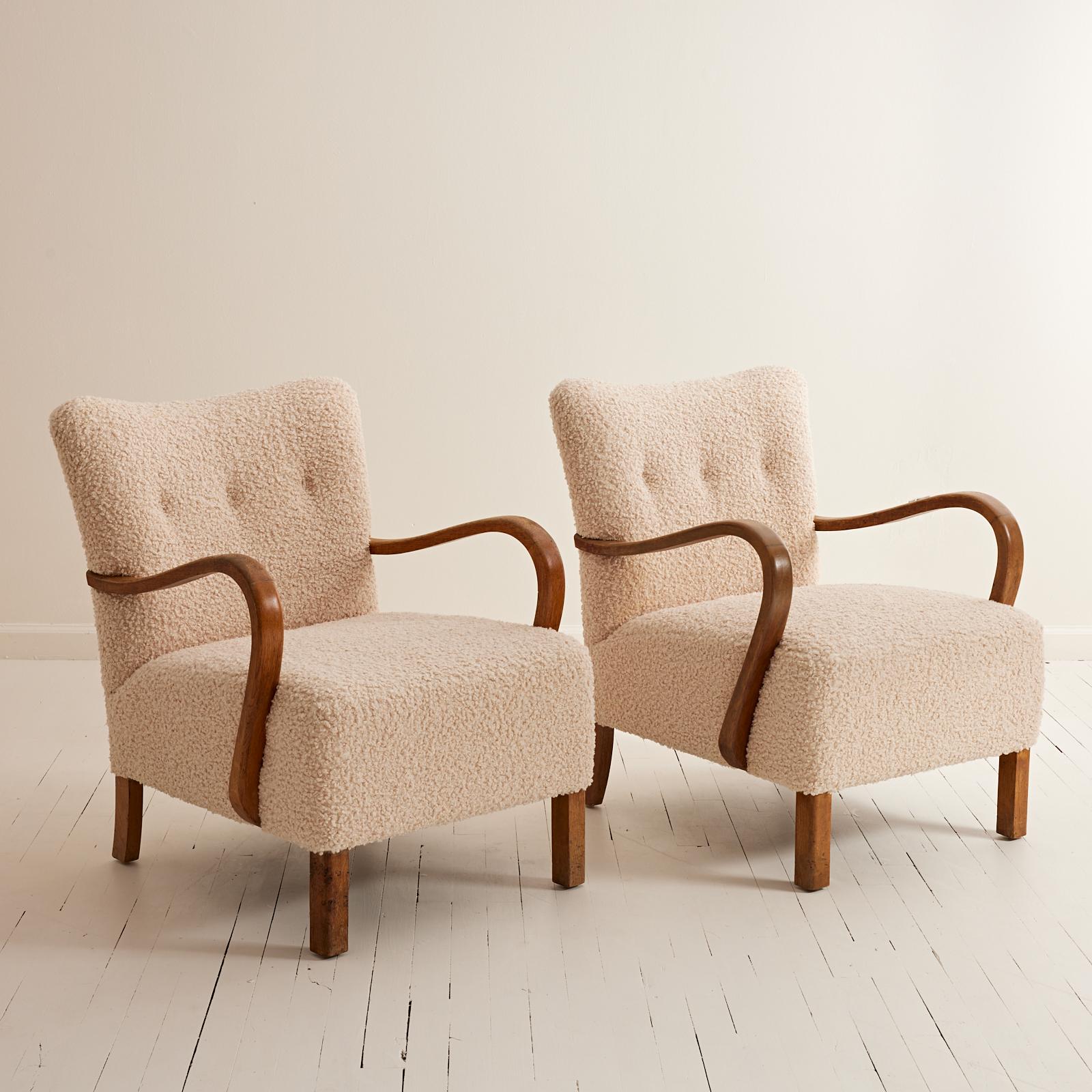 Danish 1940's Lounge Chairs With Curved Armrests, Sherpa Boucle Ivory Fabric In Excellent Condition In Brooklyn, NY