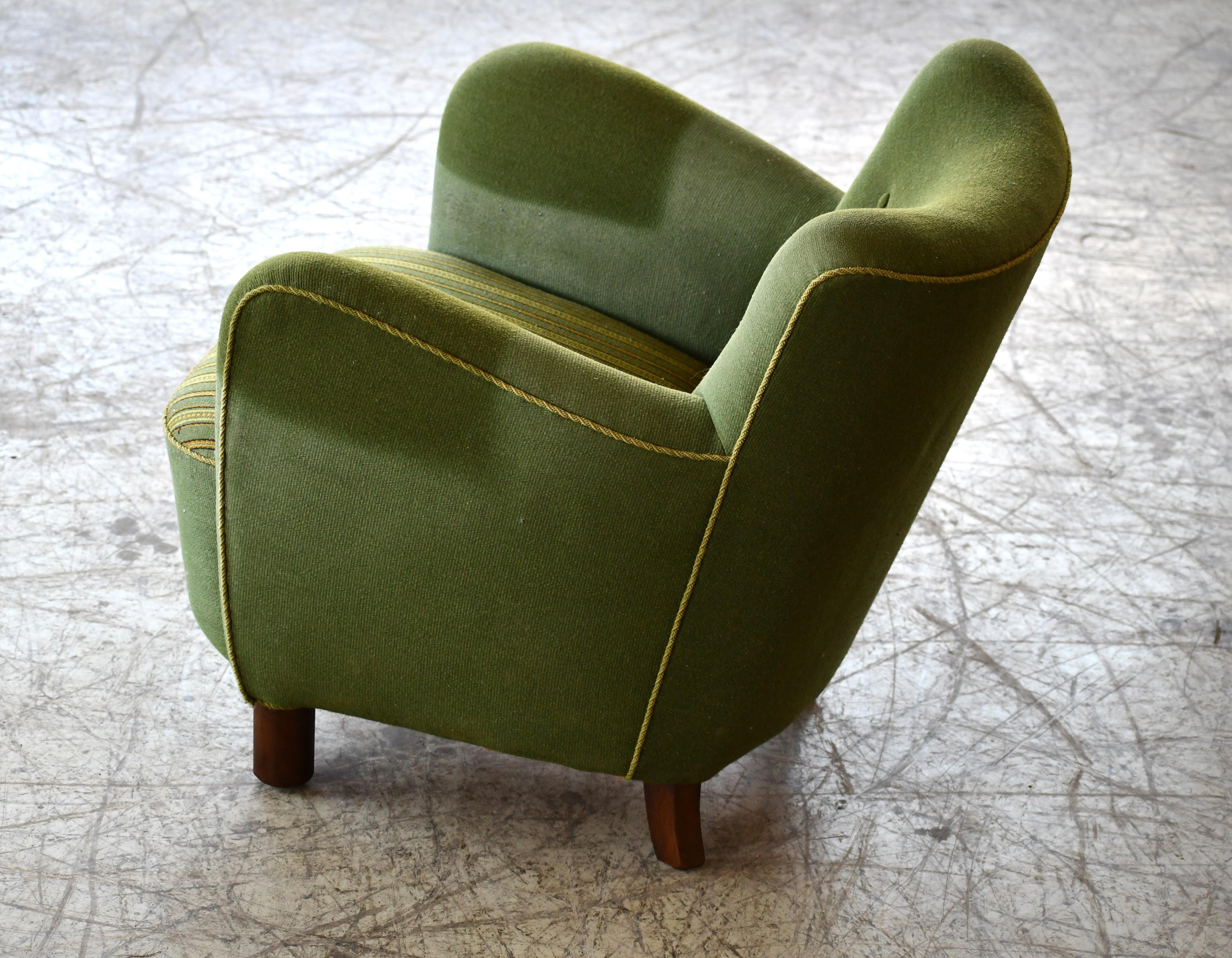 Milieu du XXe siècle Fauteuil de salon ou fauteuil club danois des années 1940 dans le style de Georg Kofoed en vente