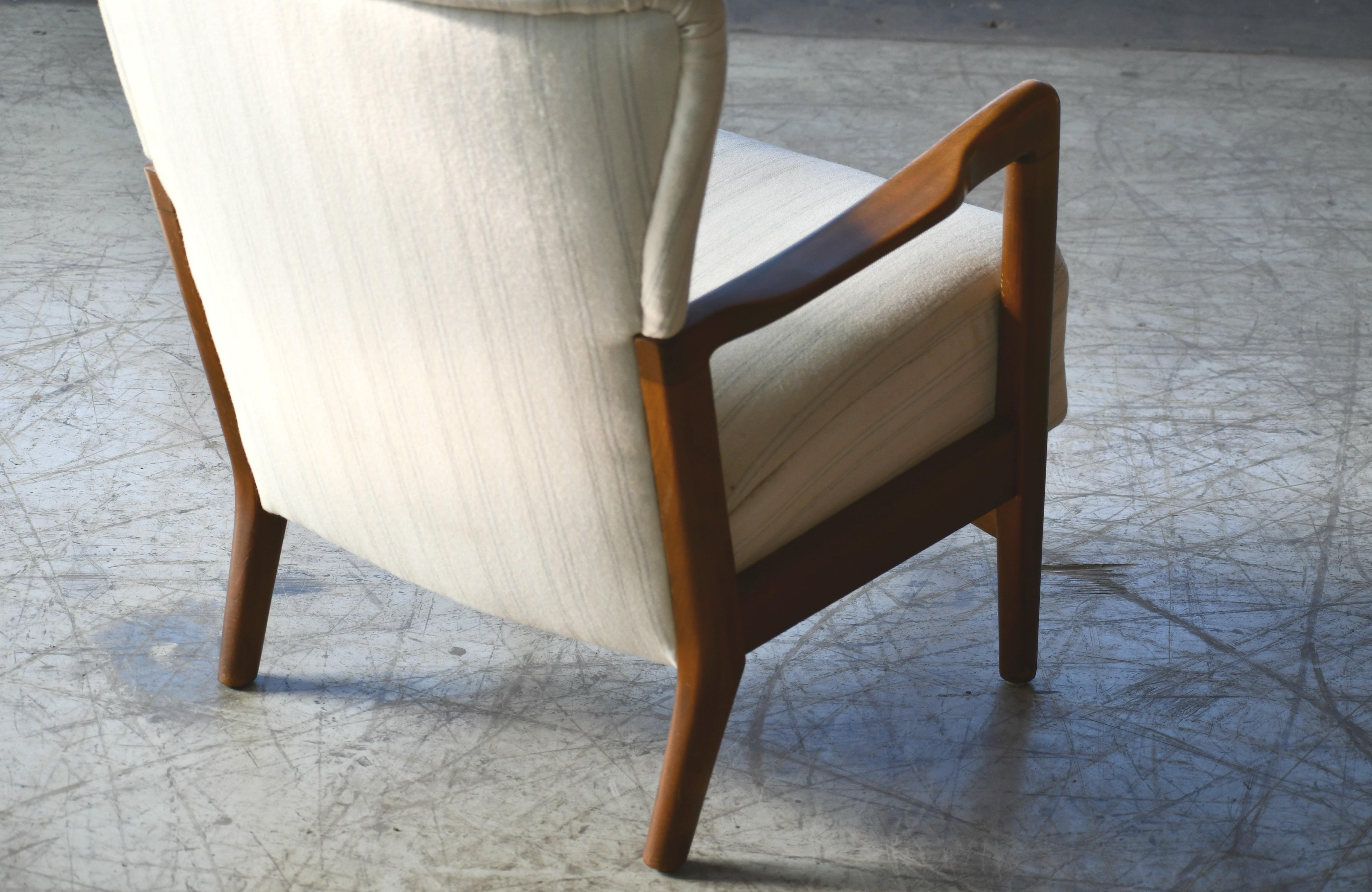 Danish 1940s Lowback Open Armrest Lounge Chair by Soren Hansen for Fritz Hansen 4