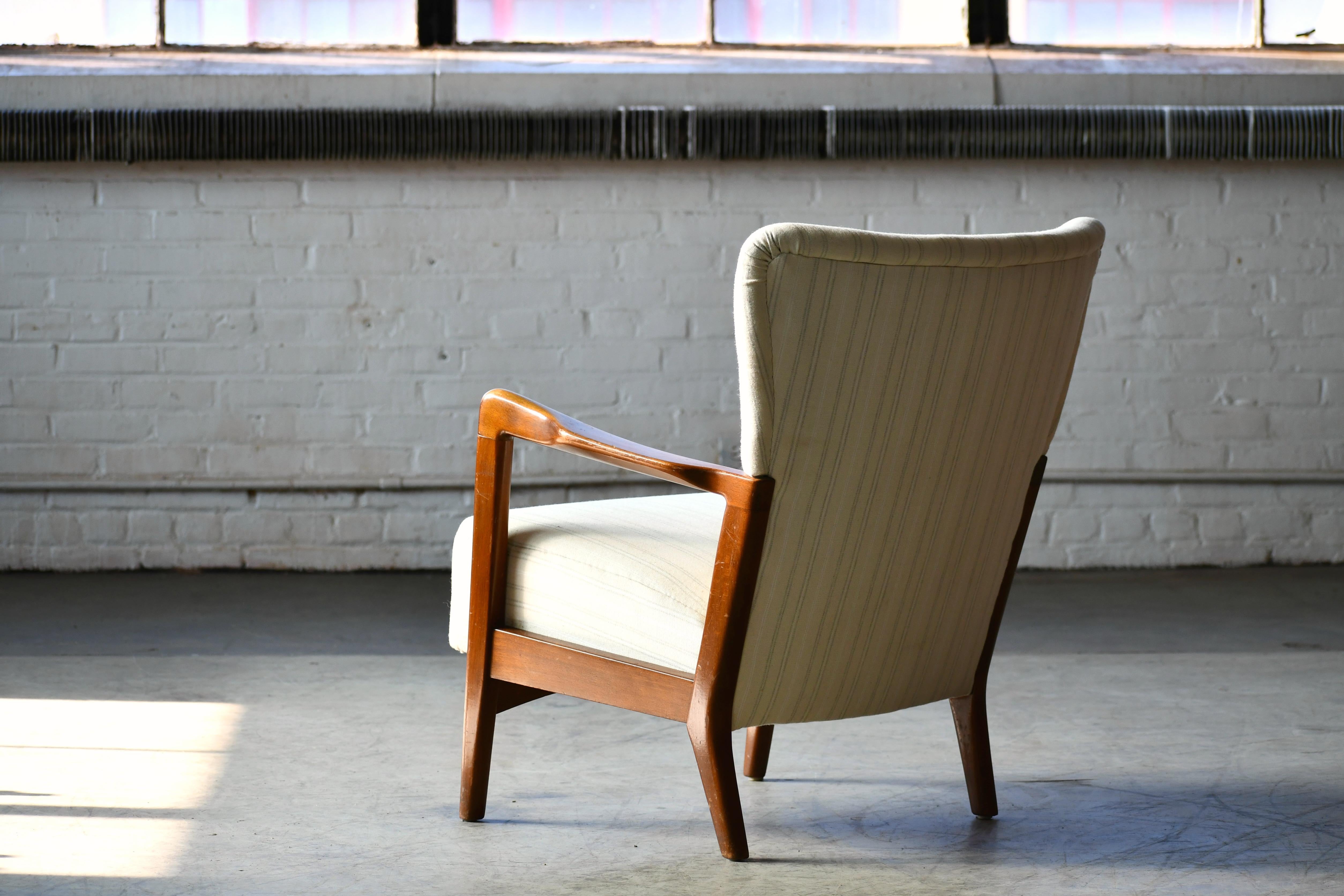 Danish 1940s Lowback Open Armrest Lounge Chair by Soren Hansen for Fritz Hansen 5