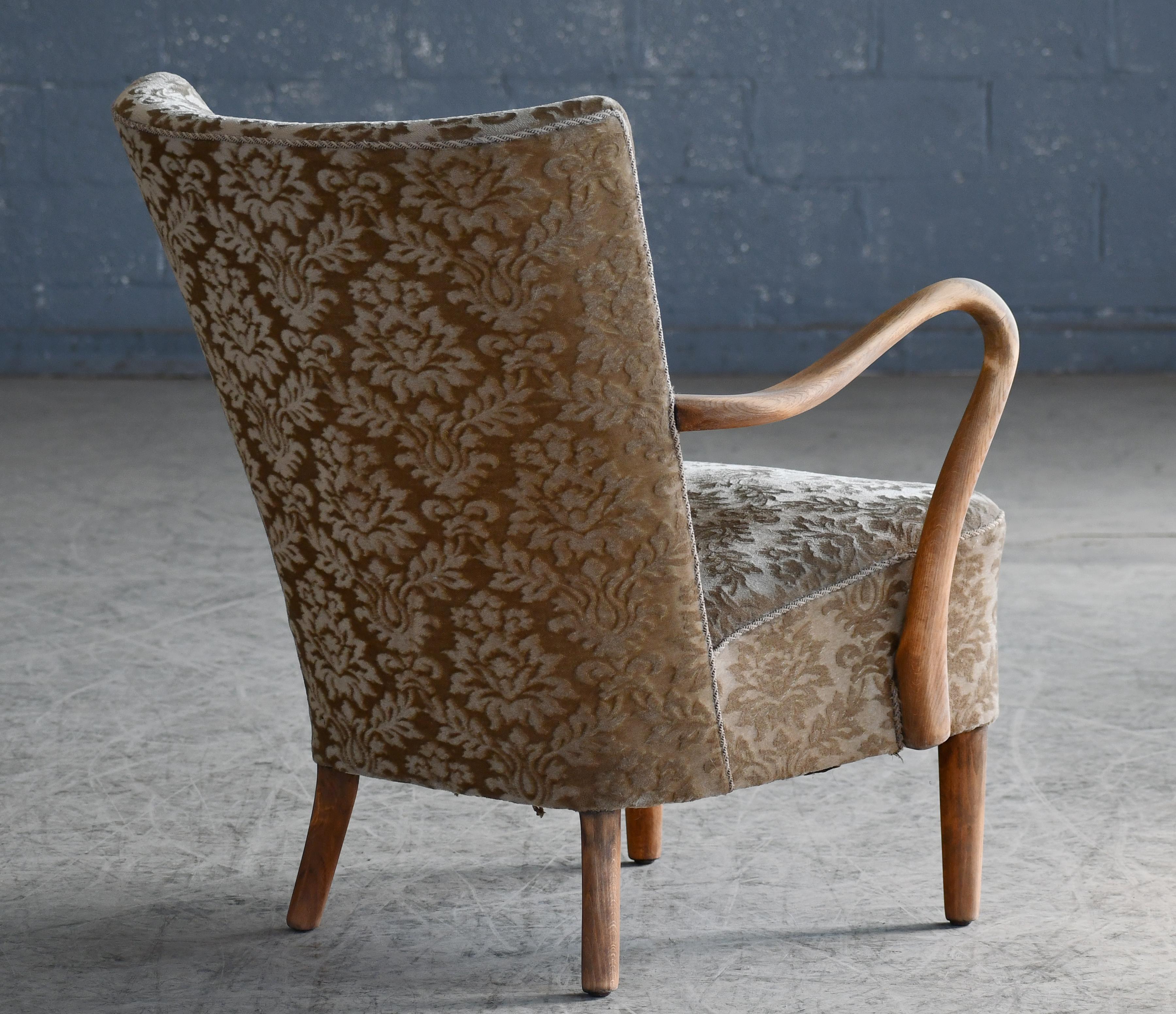 Wool Danish 1940s Medium Height Back Easy Chair in Oak Open Armrests 