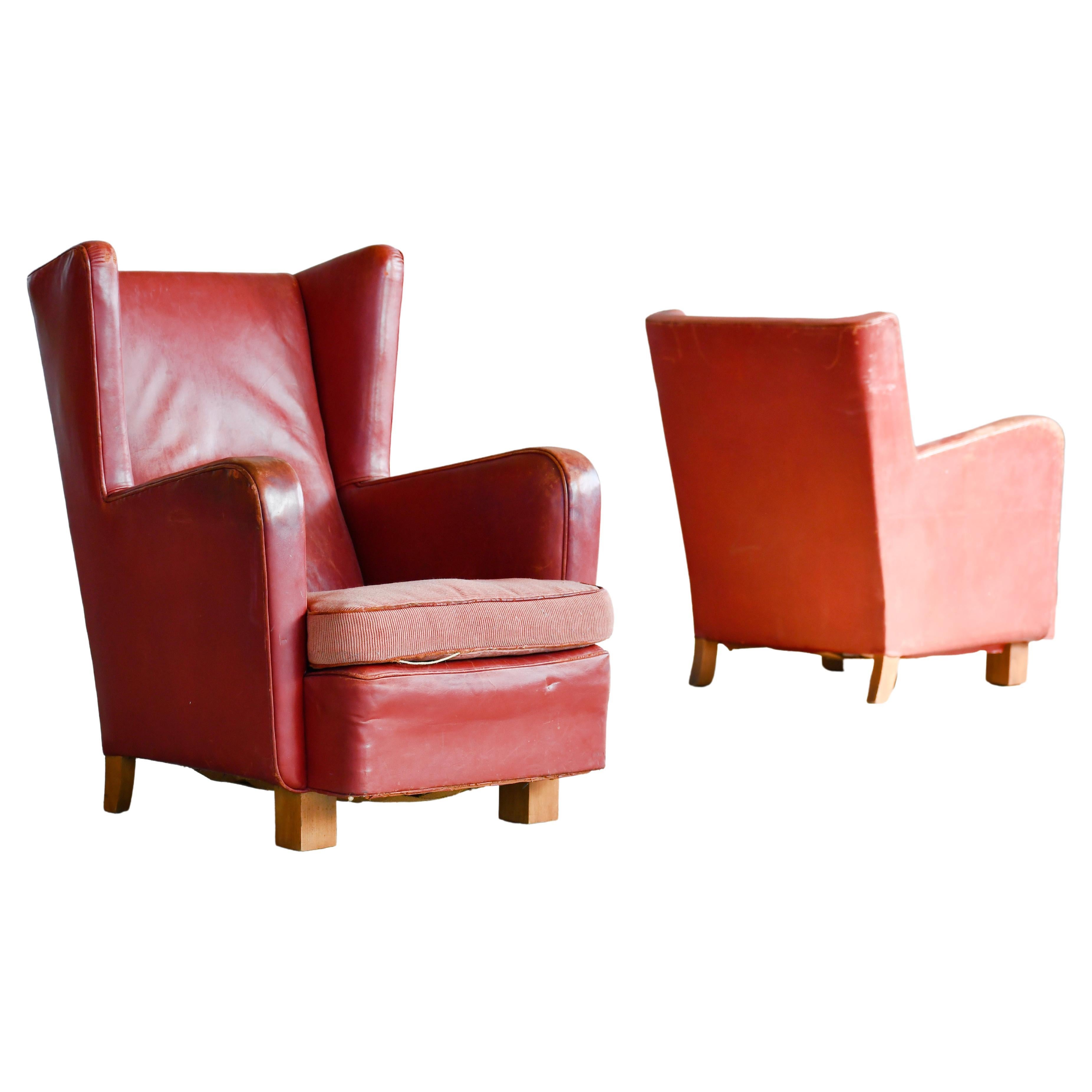 Danish 1940s Pair of Club Chairs in Reddish Leather  For Sale