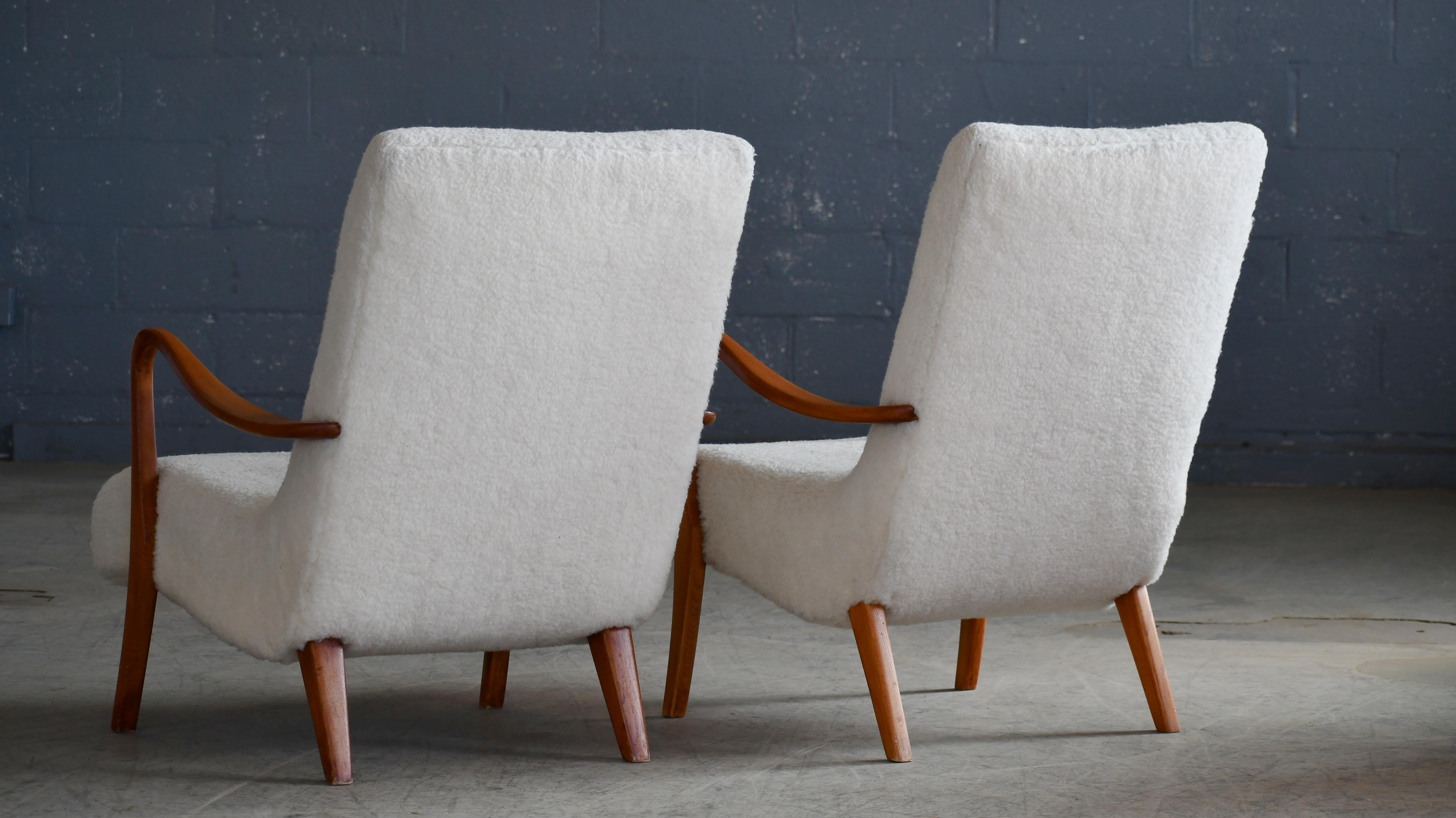 Mid-20th Century Danish 1940s Pair of Easy Chairs with Open Armrests by Alfred Christensen