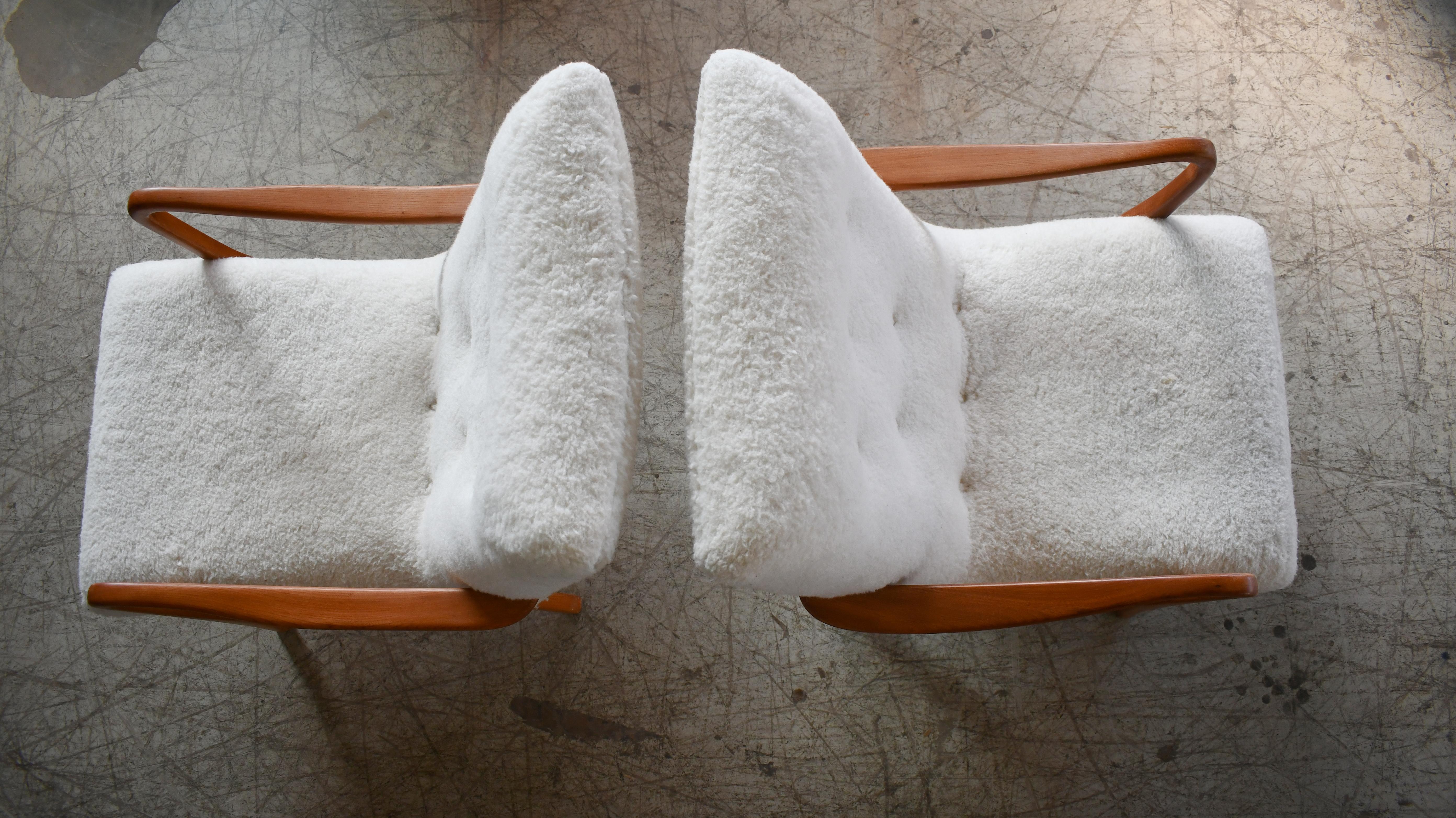 Wool Danish 1940s Pair of Easy Chairs with Open Armrests by Alfred Christensen