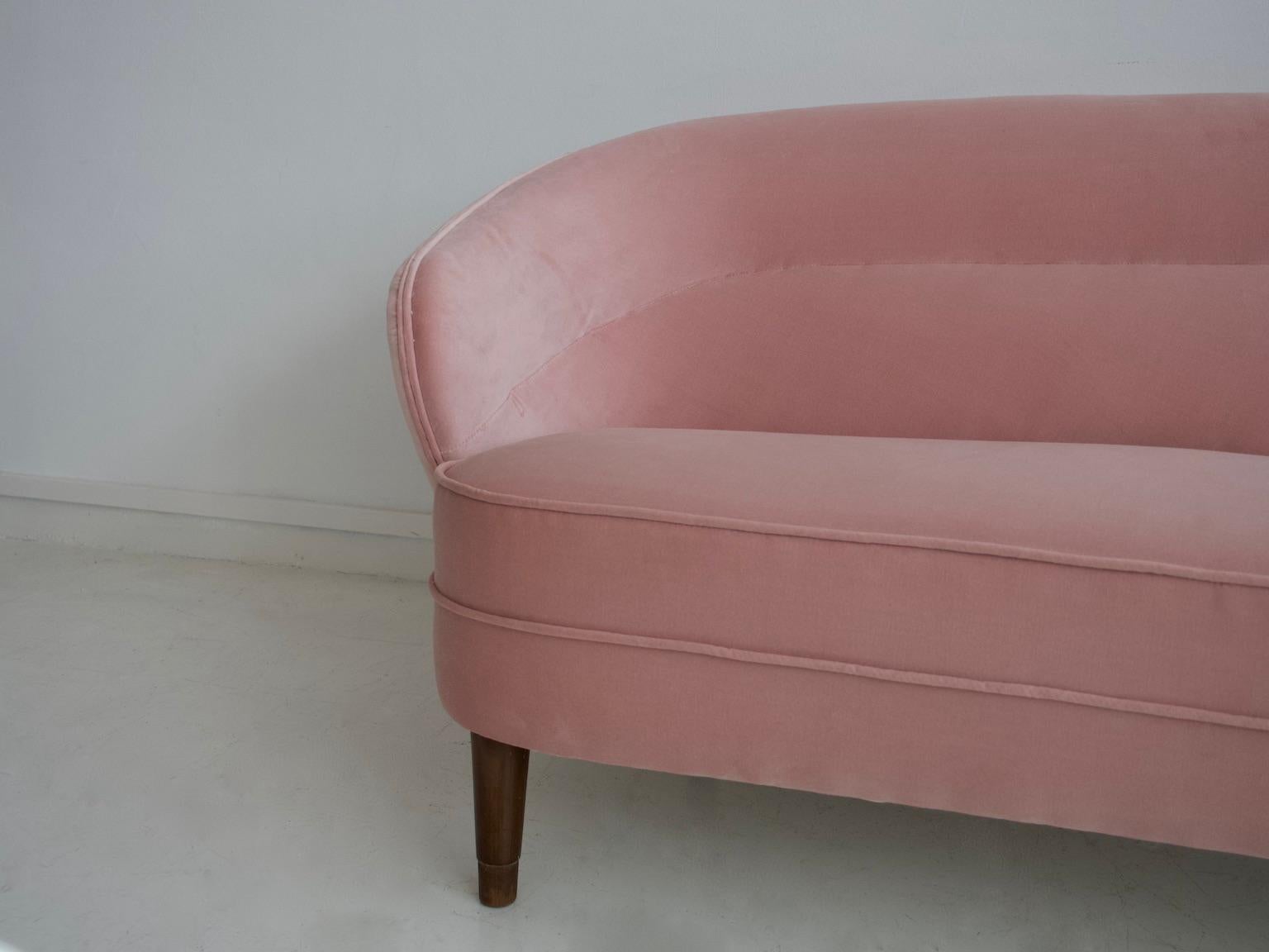 Mid-Century Modern Danish 1940s Pink Velvet Upholstered Sofa