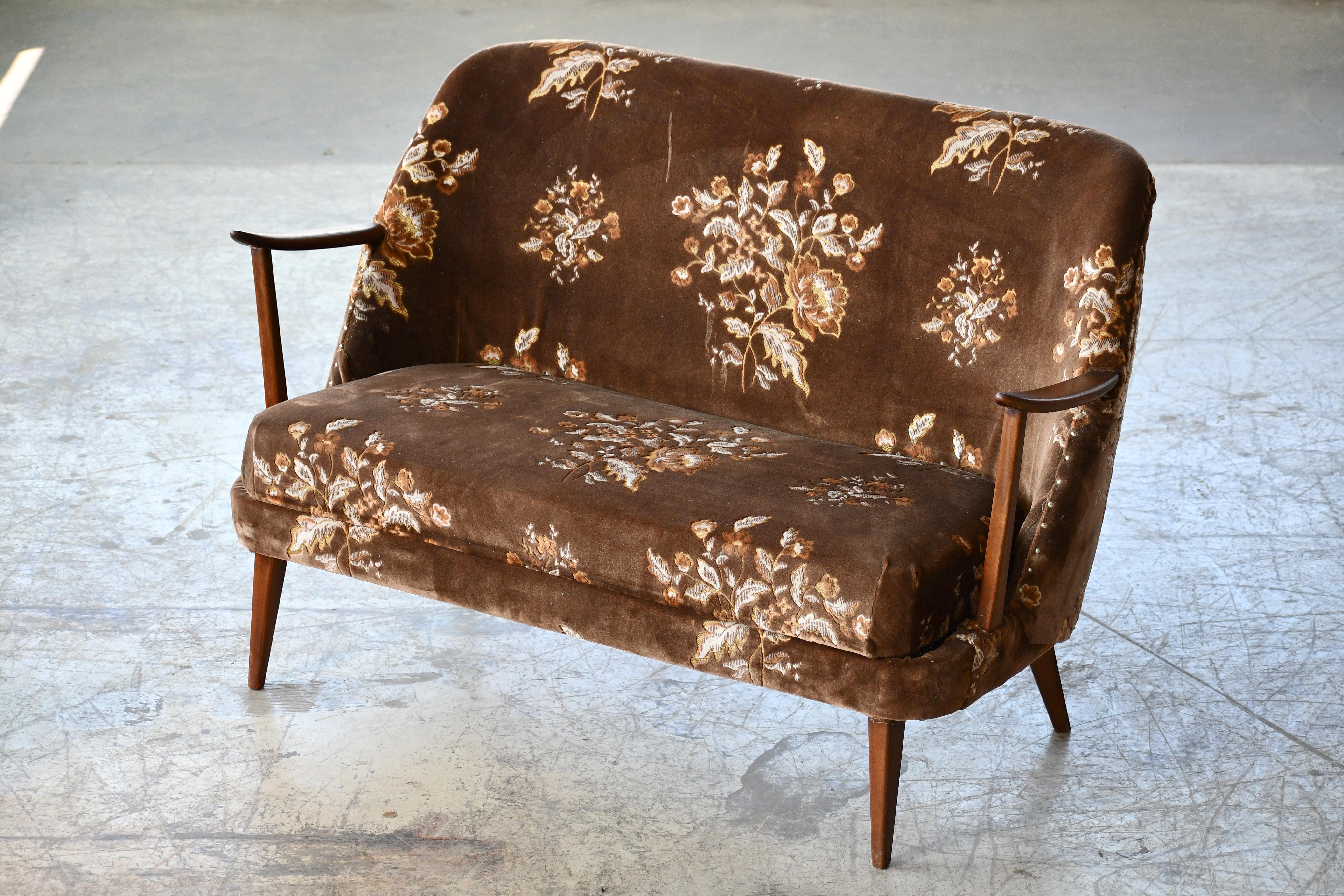 Mid-20th Century Danish 1940's Settee with Mahogany Armrests and Legs