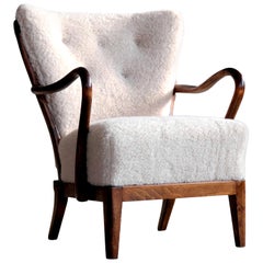 Danish 1940s Spindle Back Lounge Chair in Lamb’s Wool by Alfred Christensen