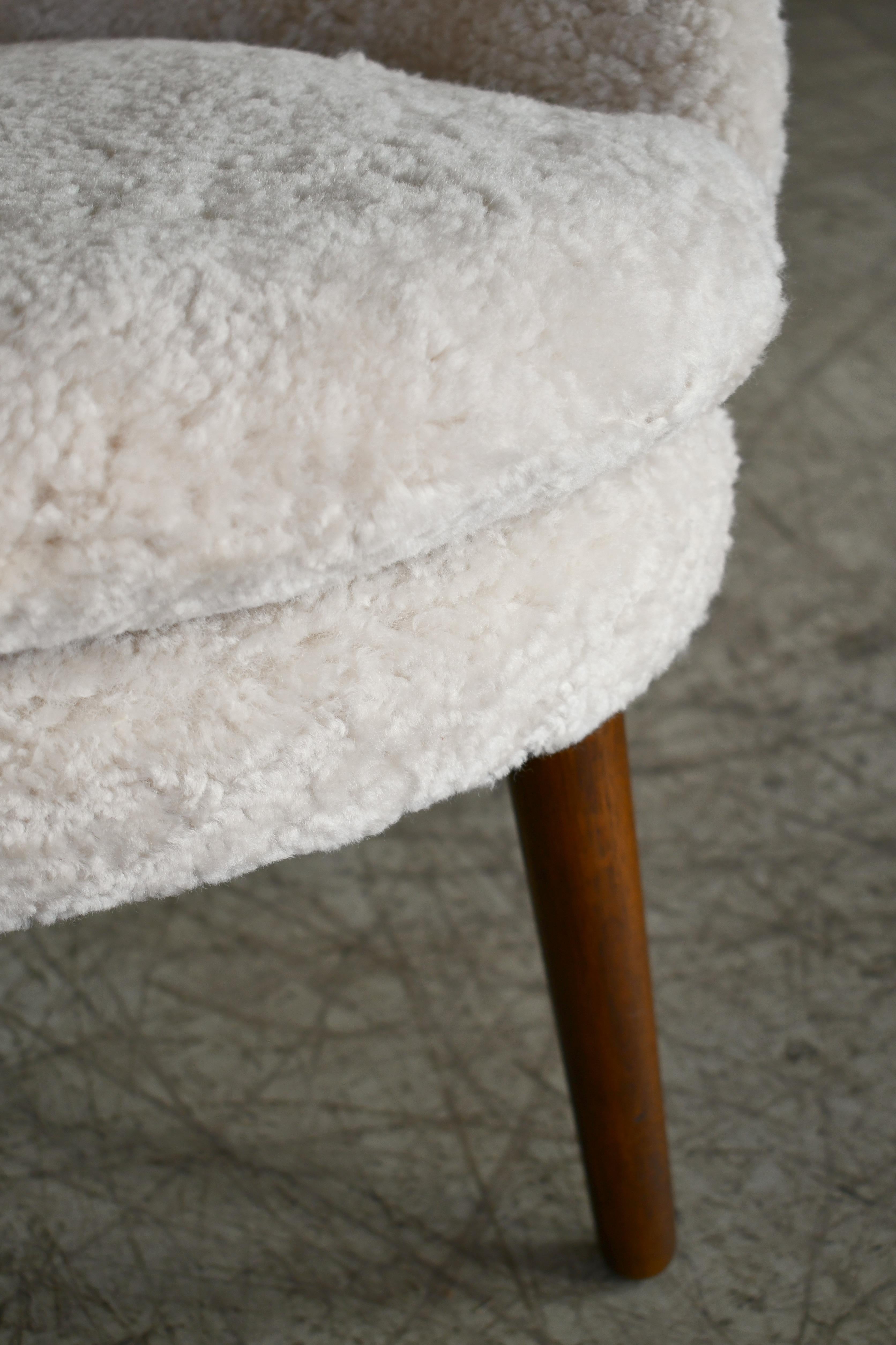 Danish 1950s Easy Chair Covered in Shearling Sheepskin by Ejv. Johansson In Good Condition In Bridgeport, CT