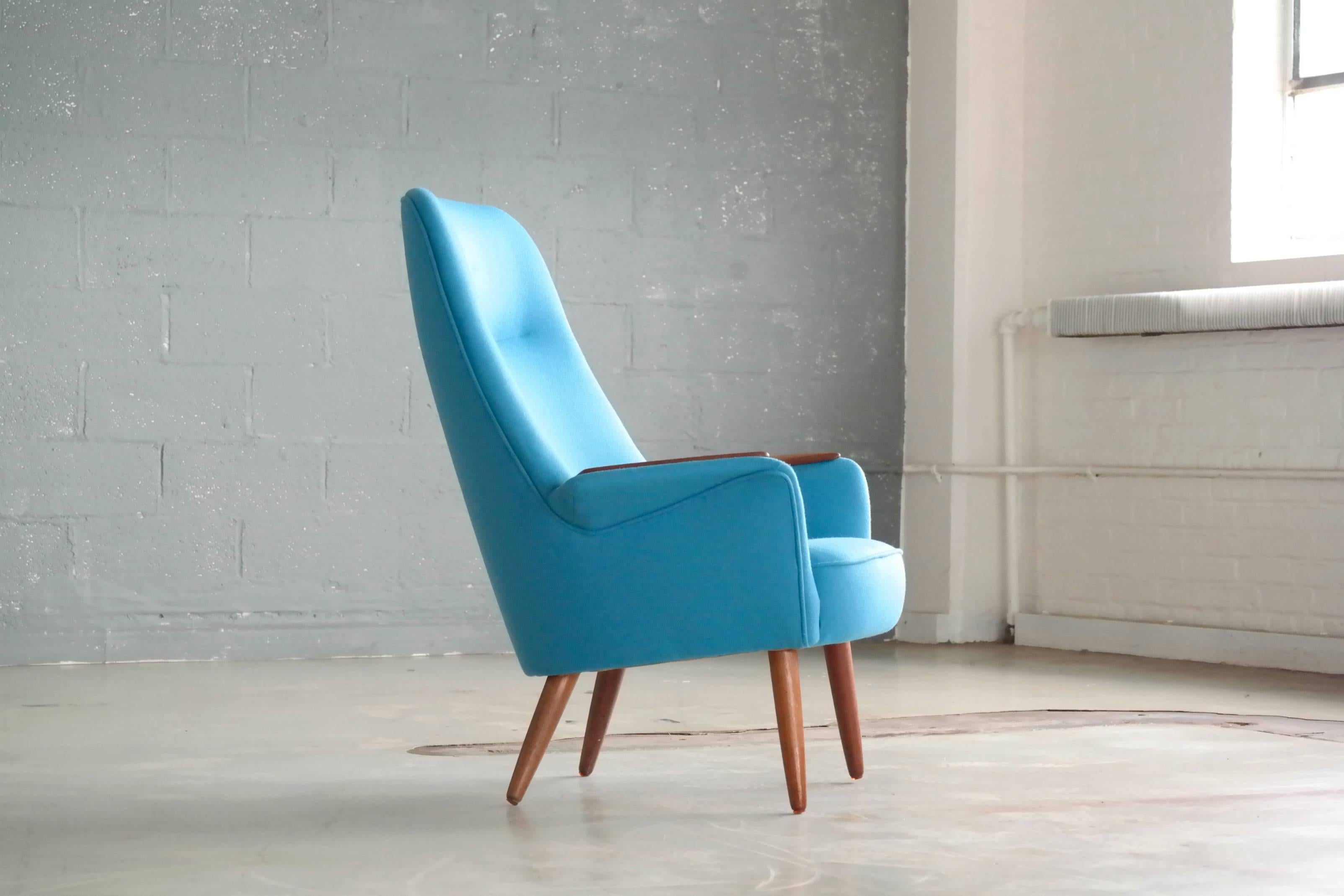 Danish 1950s Lounge Chair with Teak Armrests Upholstered in Kvadrat Divino Wool 1