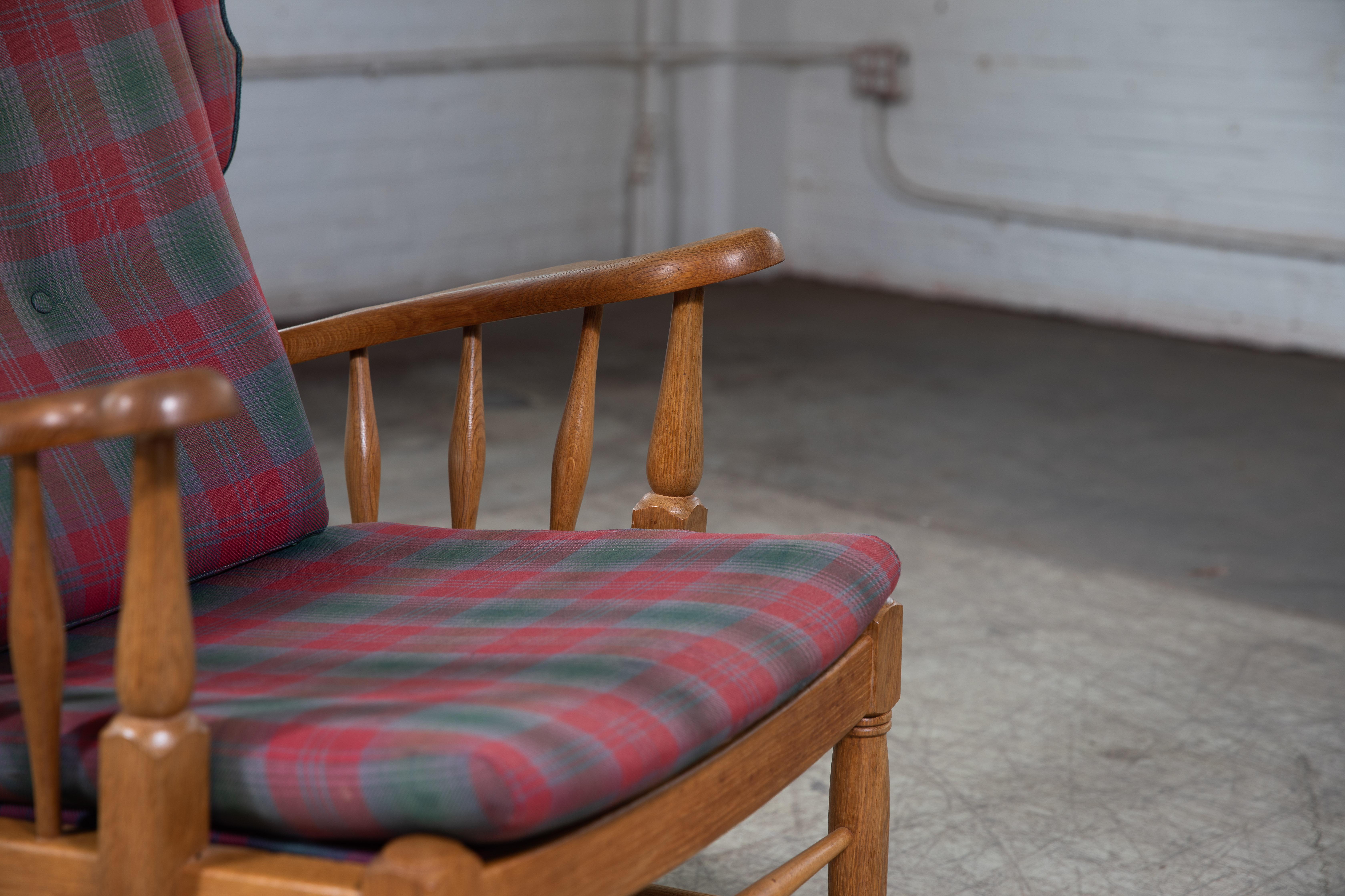 Danish 1950s Midcentury Country Style Wingback Armchair in Solid Oak In Good Condition For Sale In Bridgeport, CT