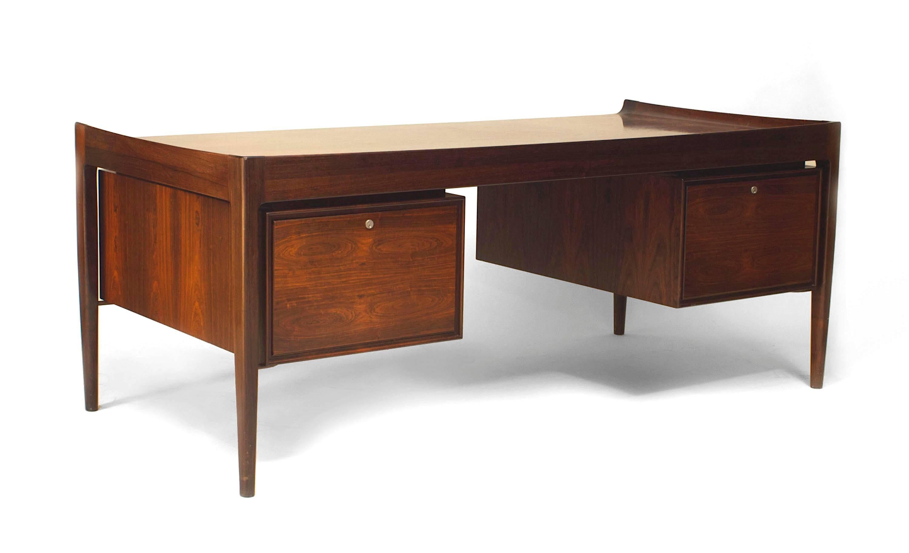 Danish 1950s Rosewood Knee-Hole Executive Desk 2