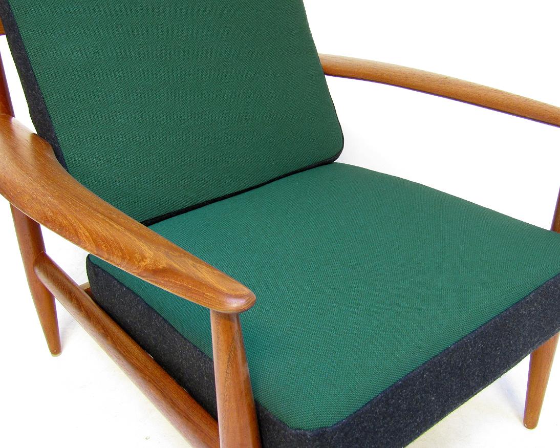 Danish 1950s Sofa and Lounge Chair Set in Jade Kvadrat by Grete Jalk 6