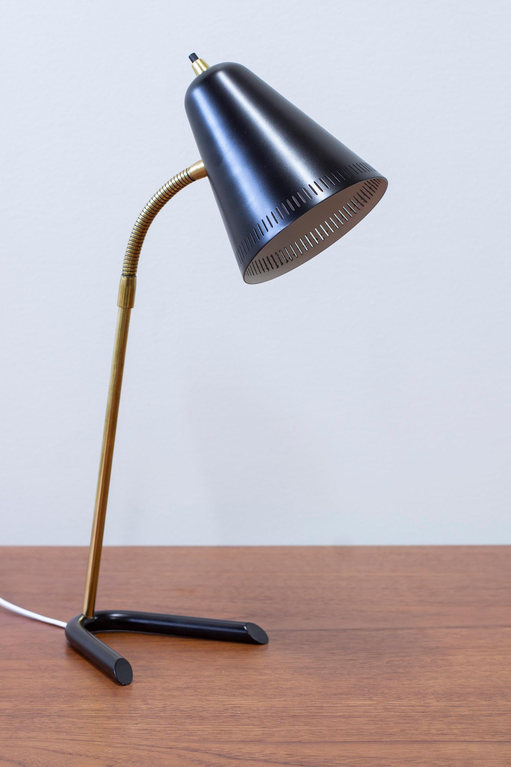 Danish 1950s table lamp in the style of Svend Aage Holm Sørensen, 1950s For Sale 1