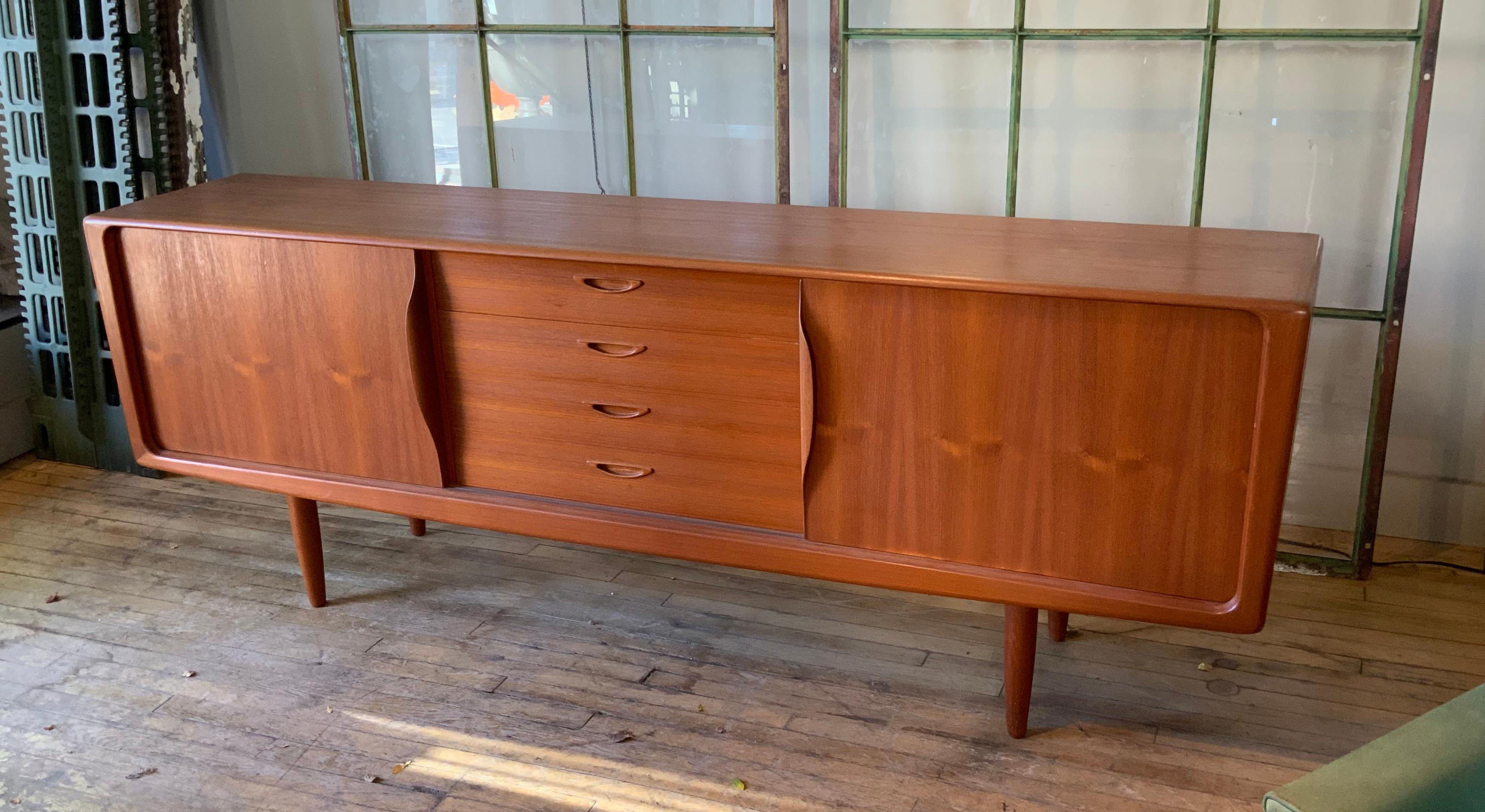 Scandinavian Modern Danish 1950s Teak Credenza Cabinet