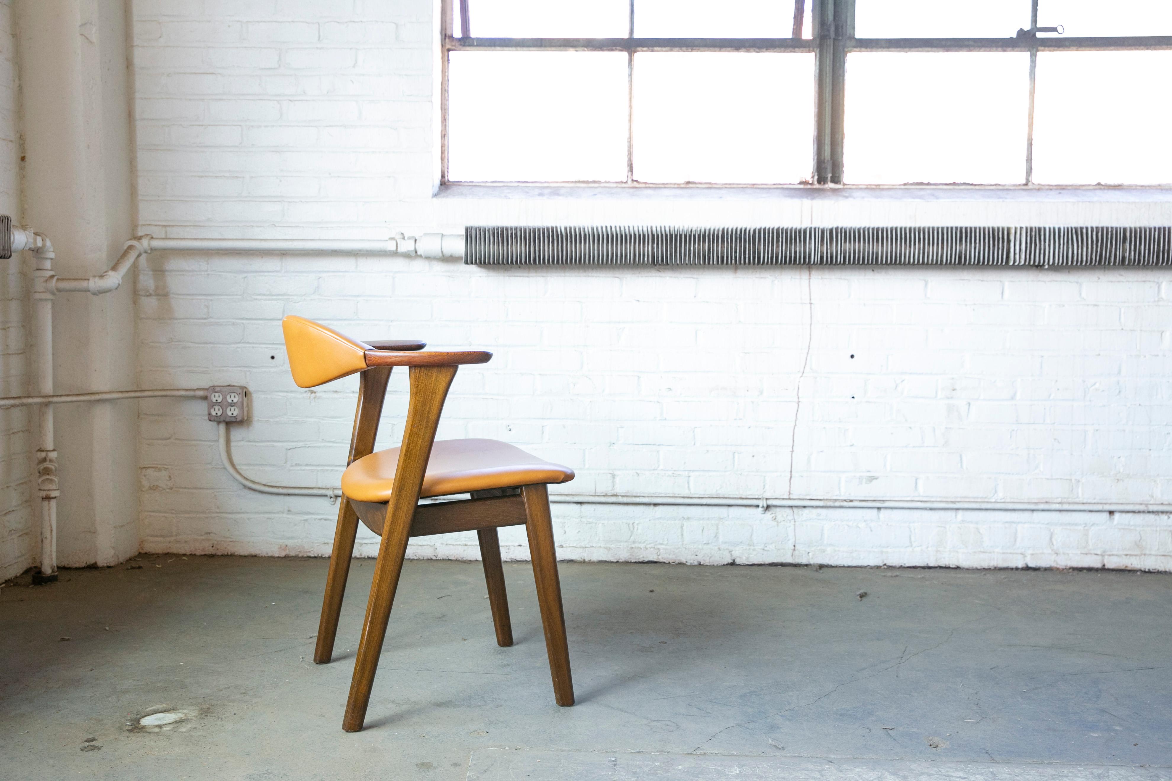 Mid-Century Modern Danish 1960s Desk or Side Chair in Leather and Rosewood by Hans Olsen
