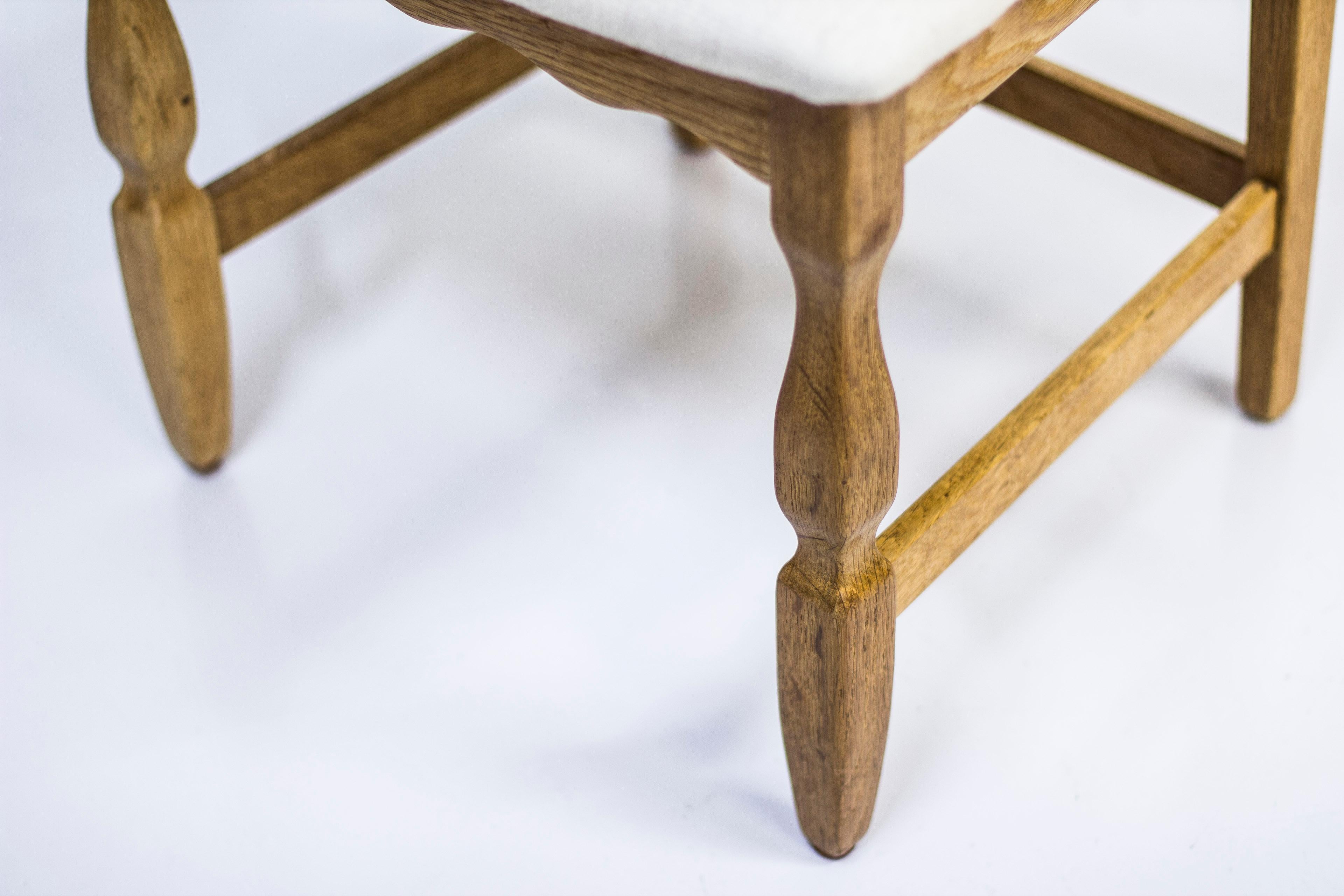 Danish 1960s Dining Chairs in Oak by Henning Kjærnulf 3