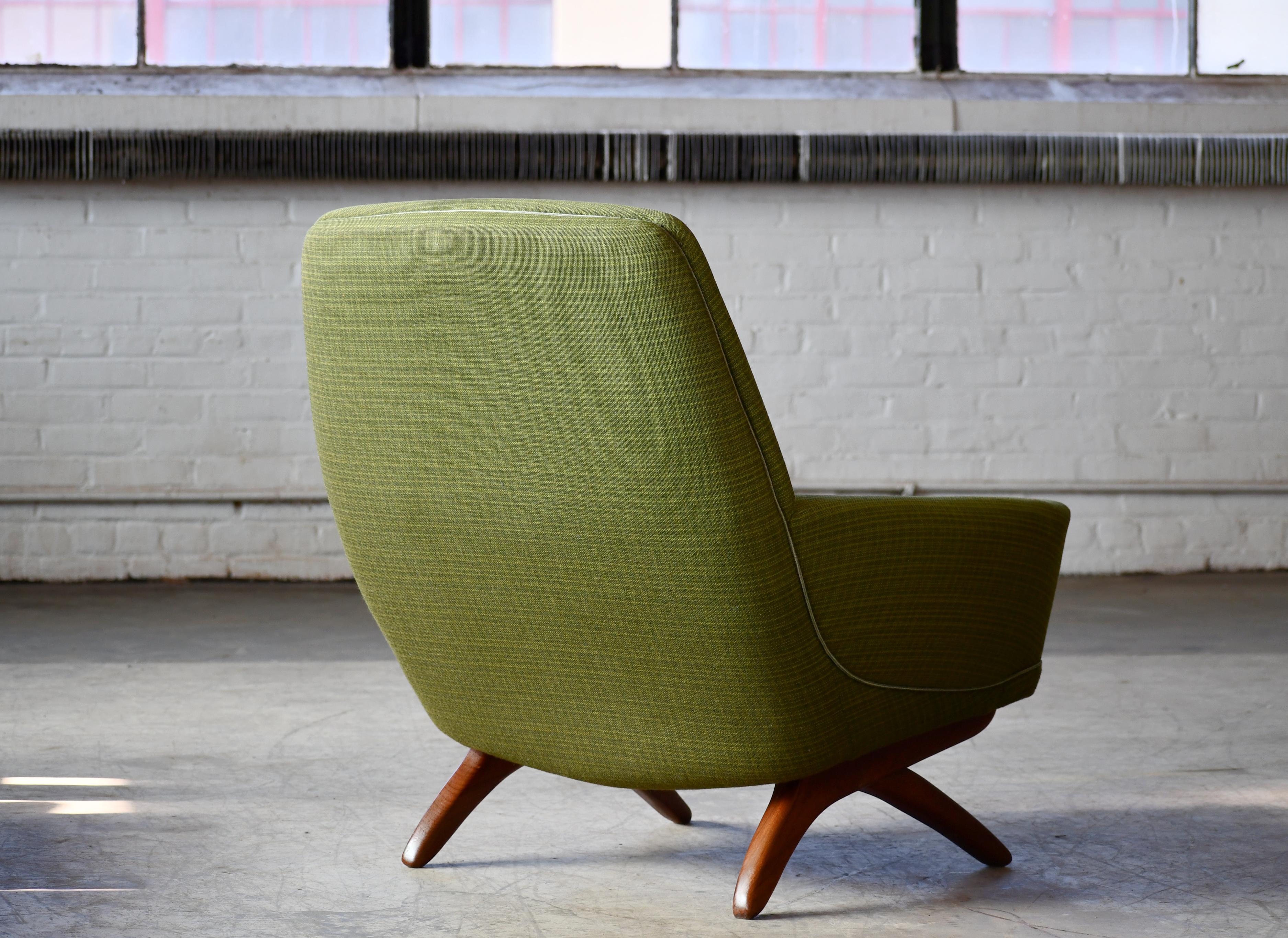 Danish 1960s Easy Lounge Chair with Scissor Legs by Illum Wikkelso 2