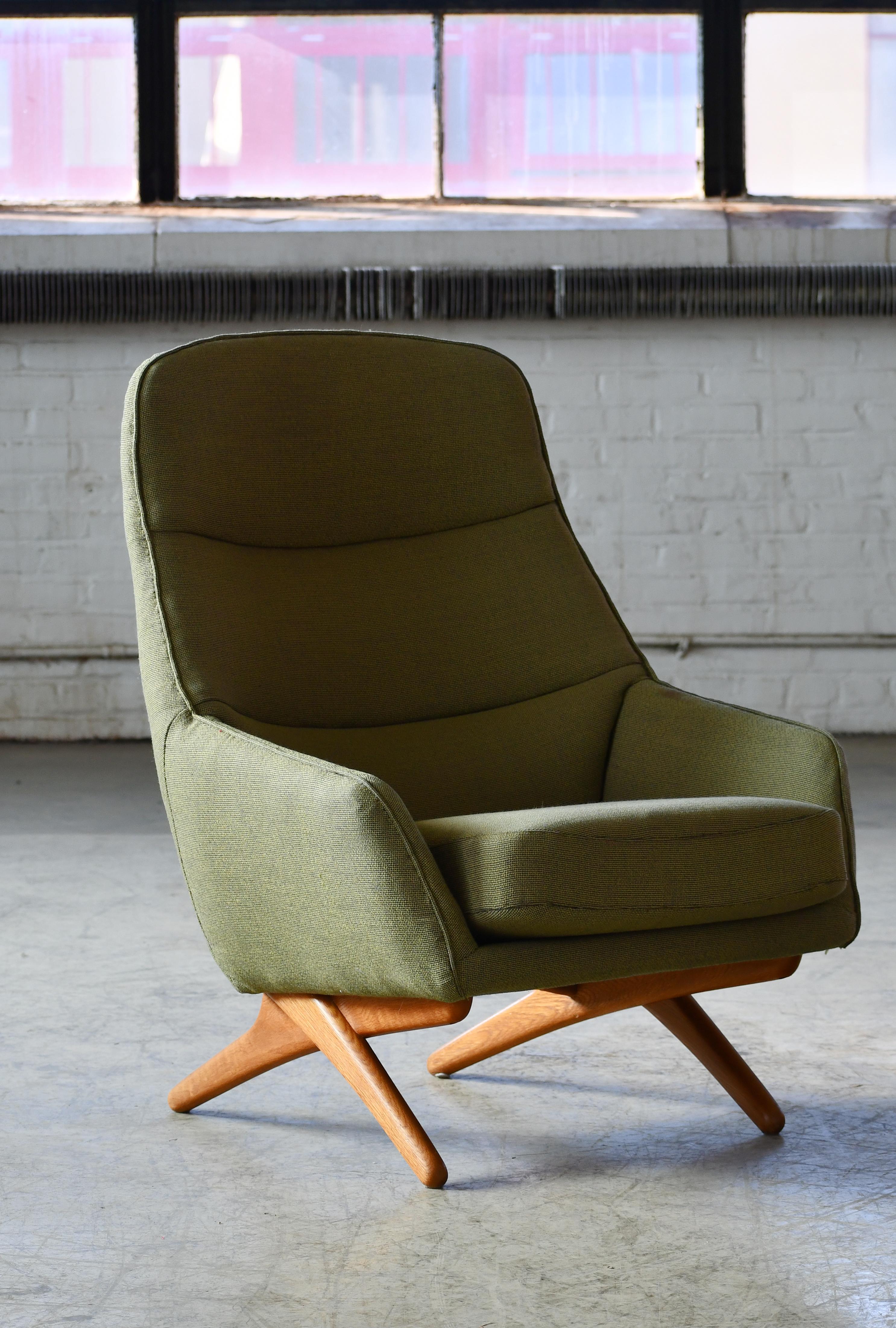 Mid-Century Modern Danish 1960s Easy Lounge Chair with Scissor Legs by Illum Wikkelso with Ottoman