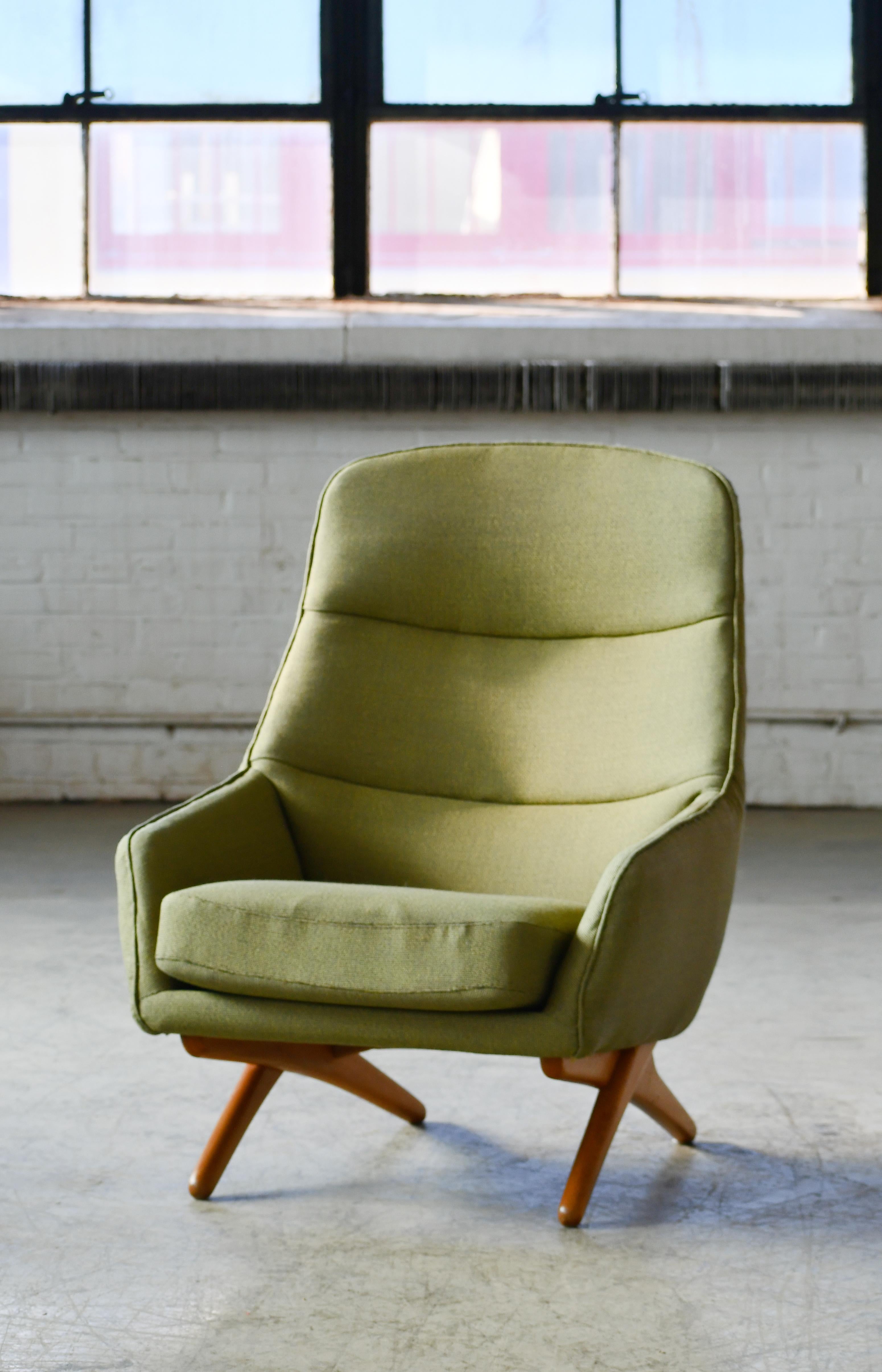 Wool Danish 1960s Easy Lounge Chair with Scissor Legs by Illum Wikkelso with Ottoman