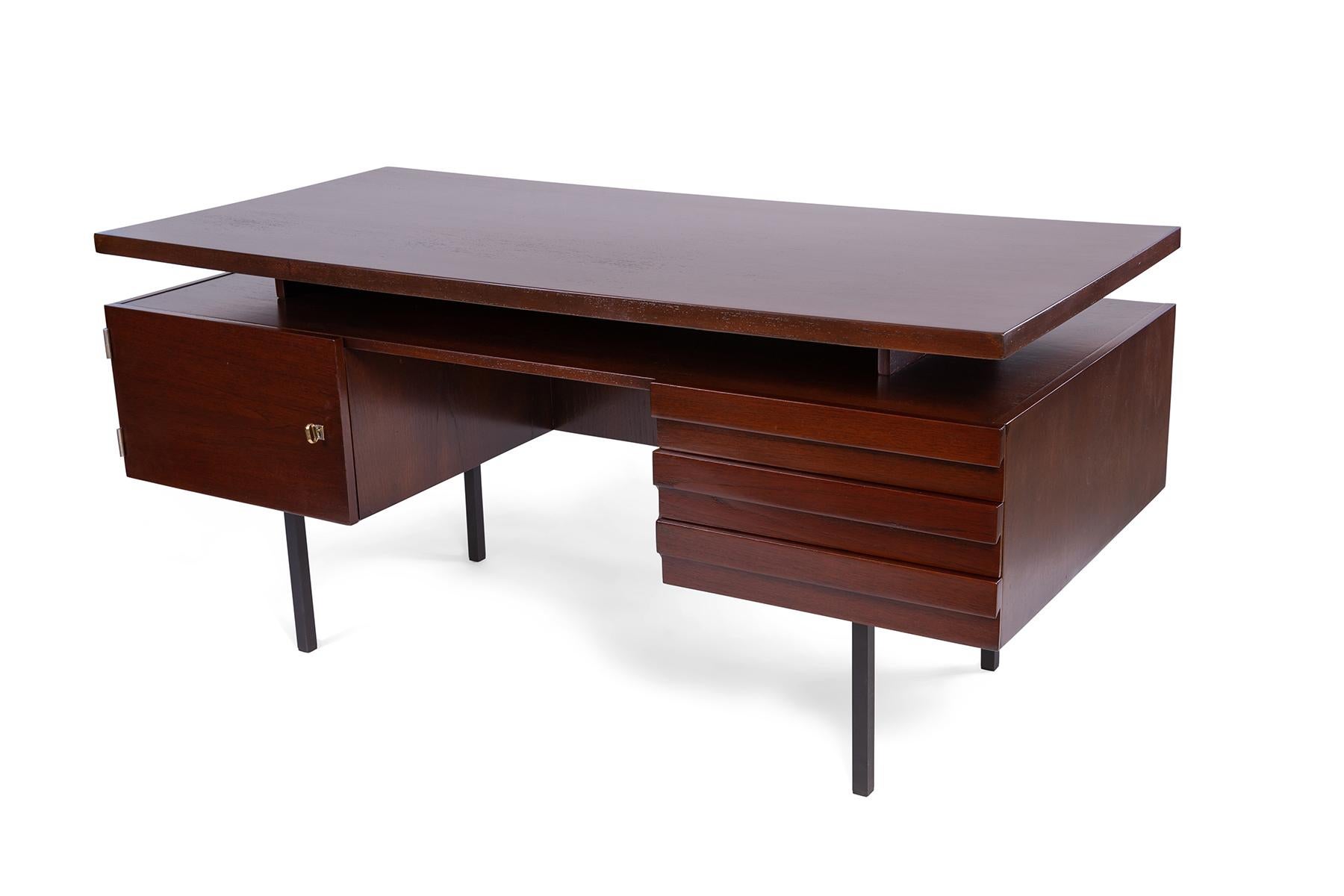 1960's Executive Desk from Denmark In Good Condition For Sale In Phoenix, AZ