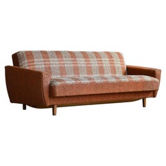 Danish 1960s Extendable Daybed or Sleeper Sofa in Original Fabric