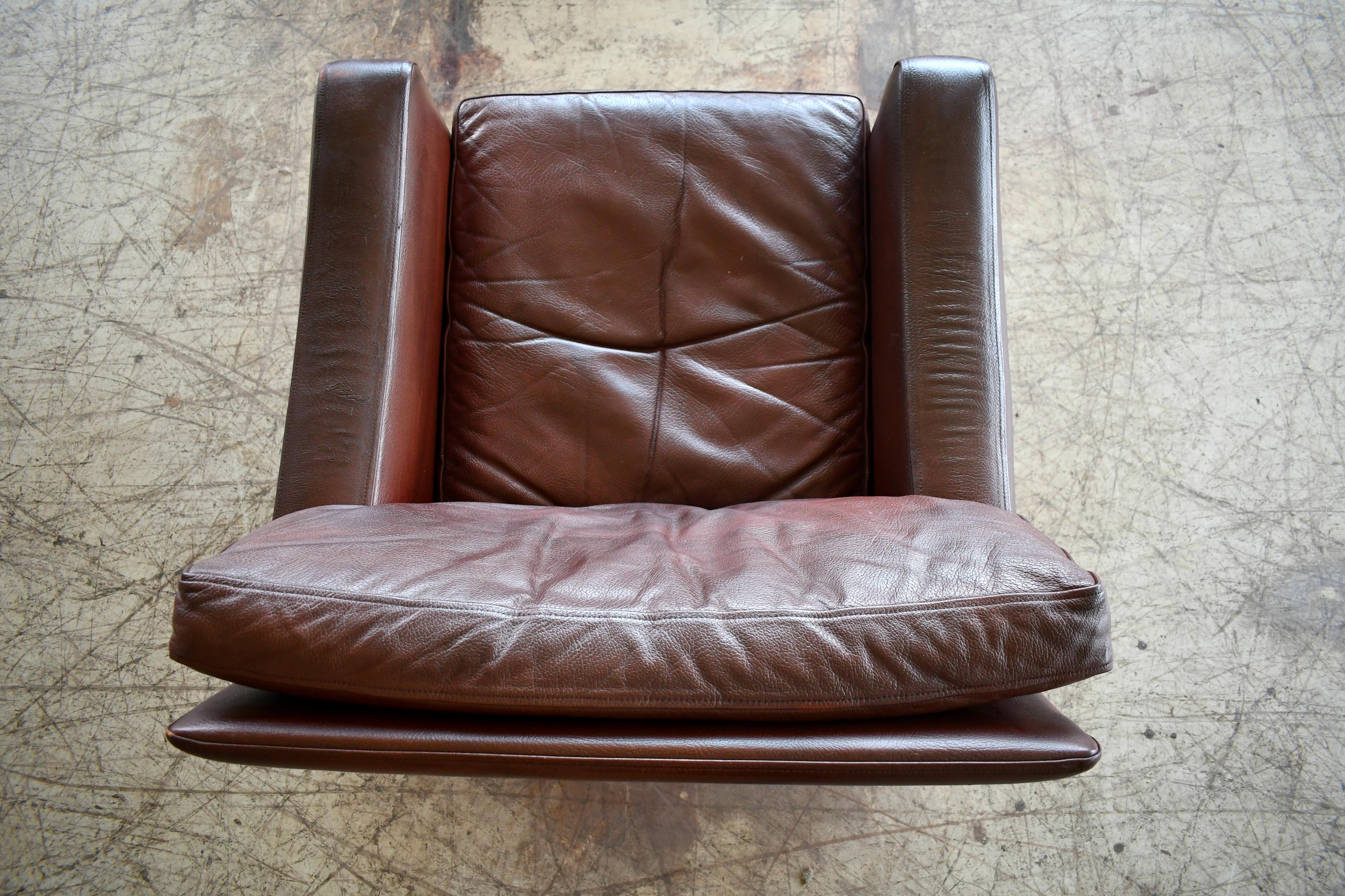 Danish 1960s Lounge Chair in Brown Leather and Rosewood by Erhardsen & Andersen 4
