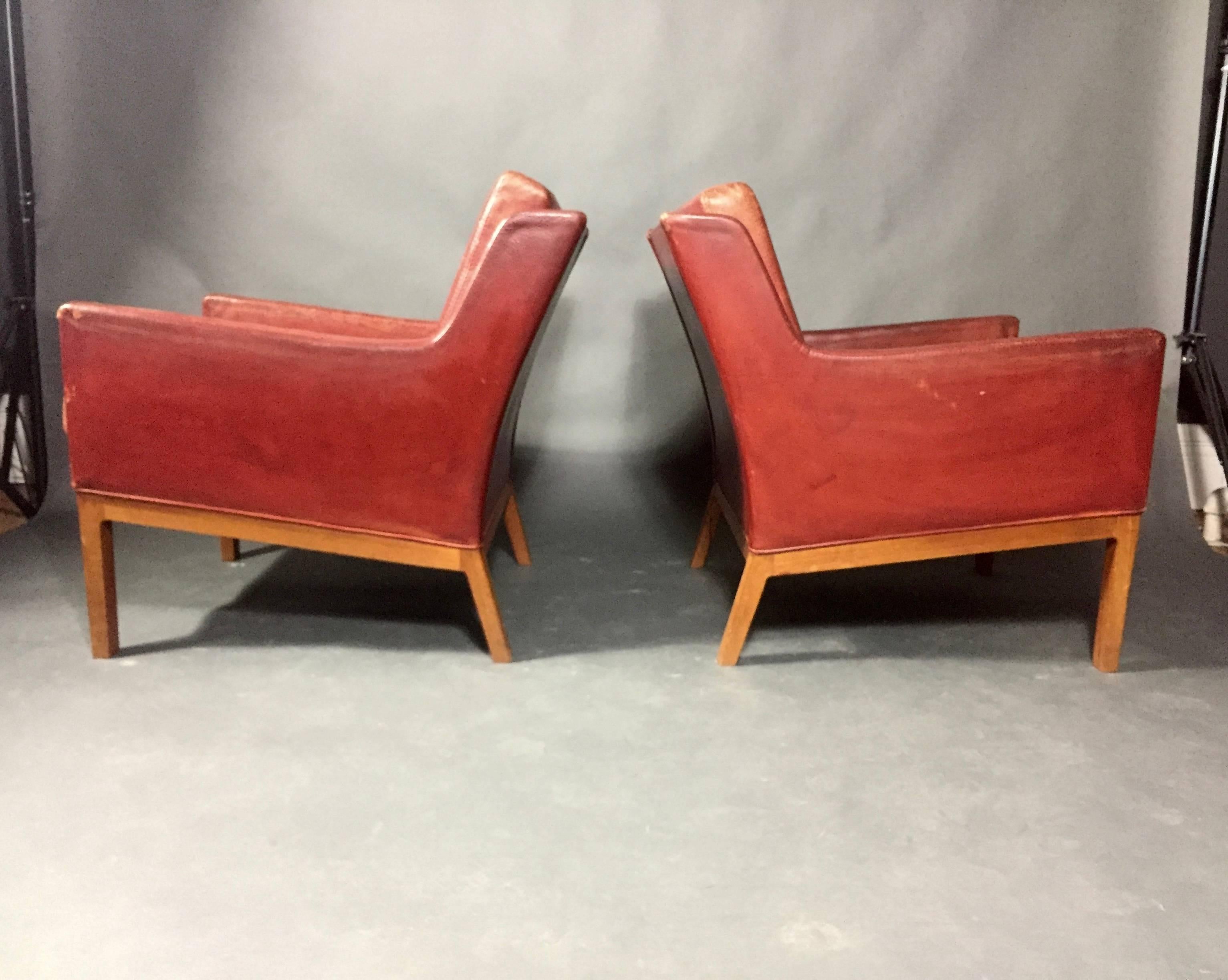 Mid-20th Century Danish 1960s Pair of Red Leather Lounge Chairs