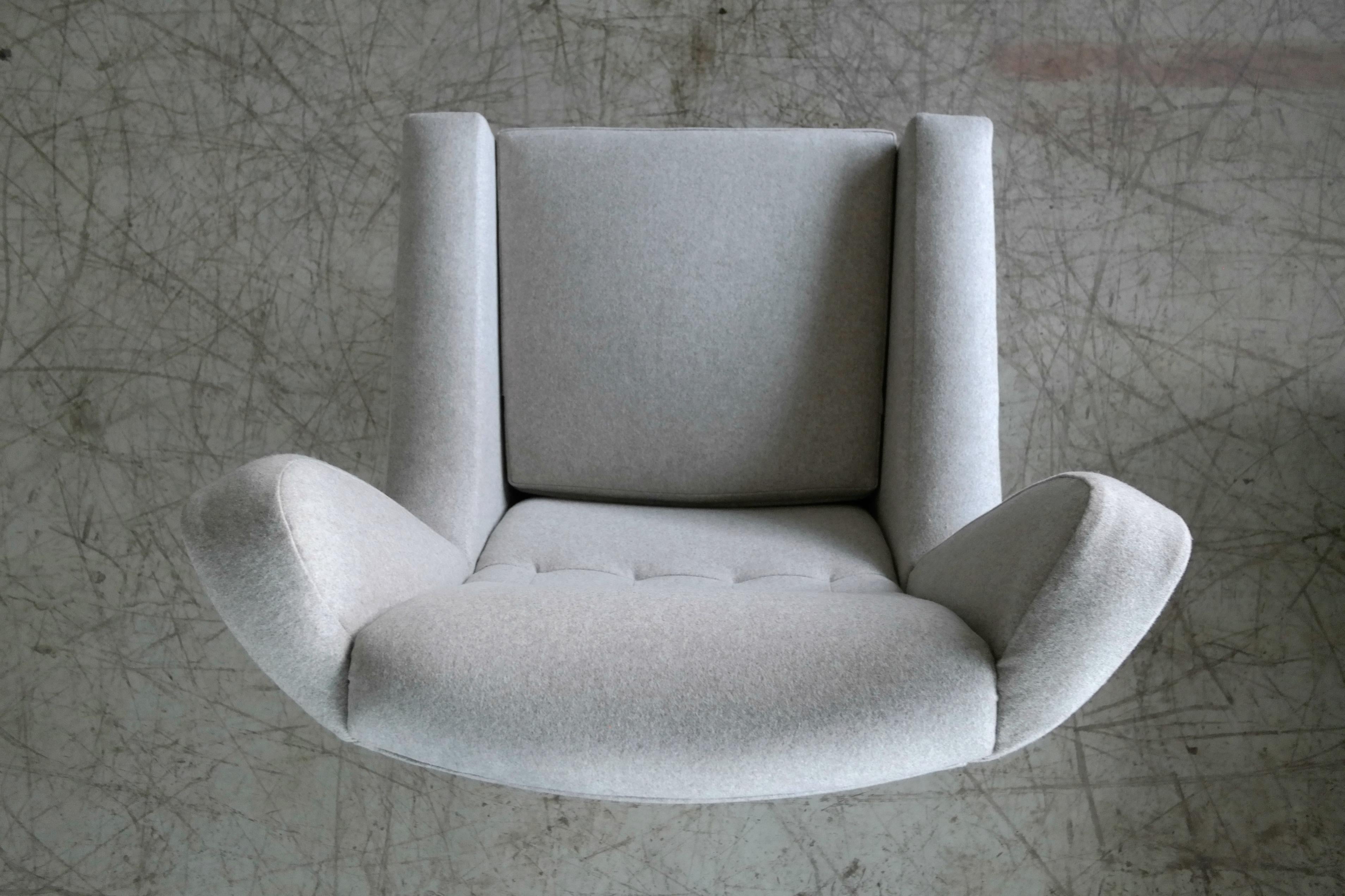 Danish 1960s Space Age Swivel Lounge Chair Attributed to Illum Wikkelso 3