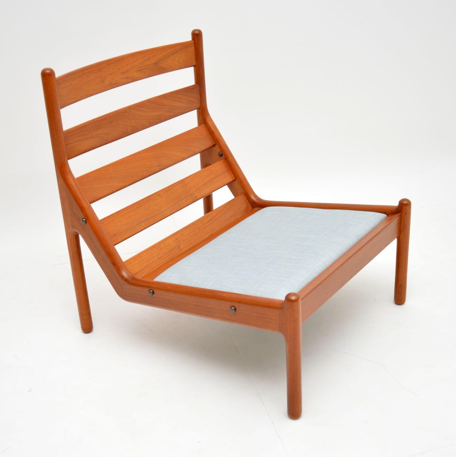 Danish 1960s Teak Lounge Chair by Illum Wikkelso 3