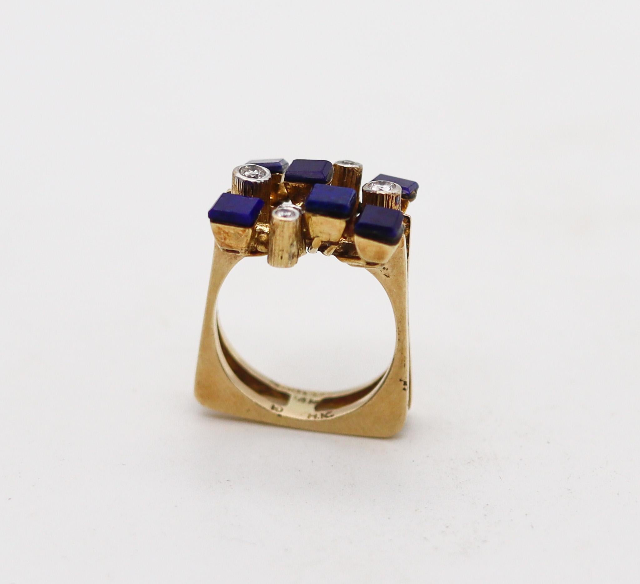 Danish 1970 Geometric Ring In 14Kt Yellow Gold With Diamonds And Lapis Lazuli For Sale 2