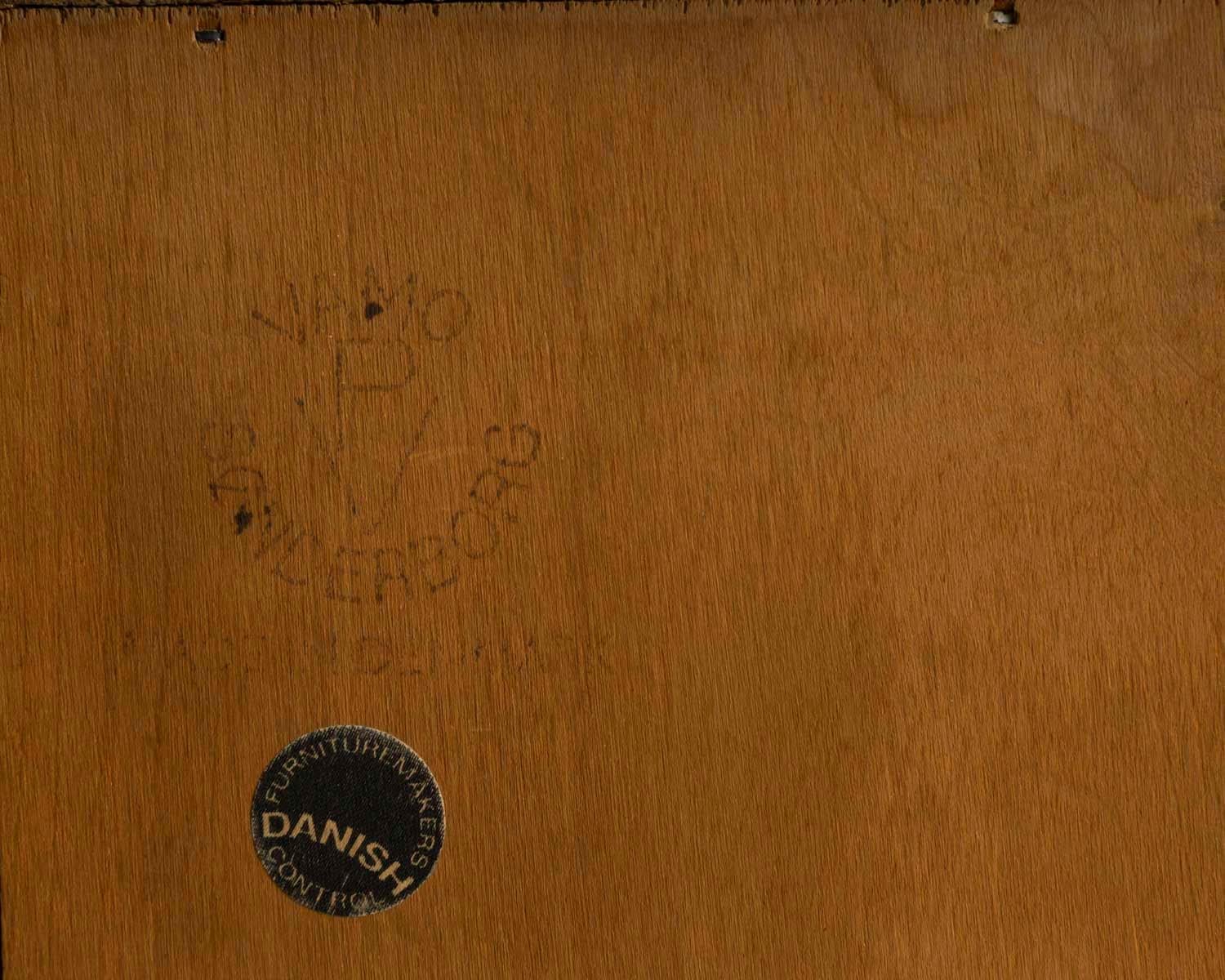 Meuble de chevet danois des années 1970. en vente 1