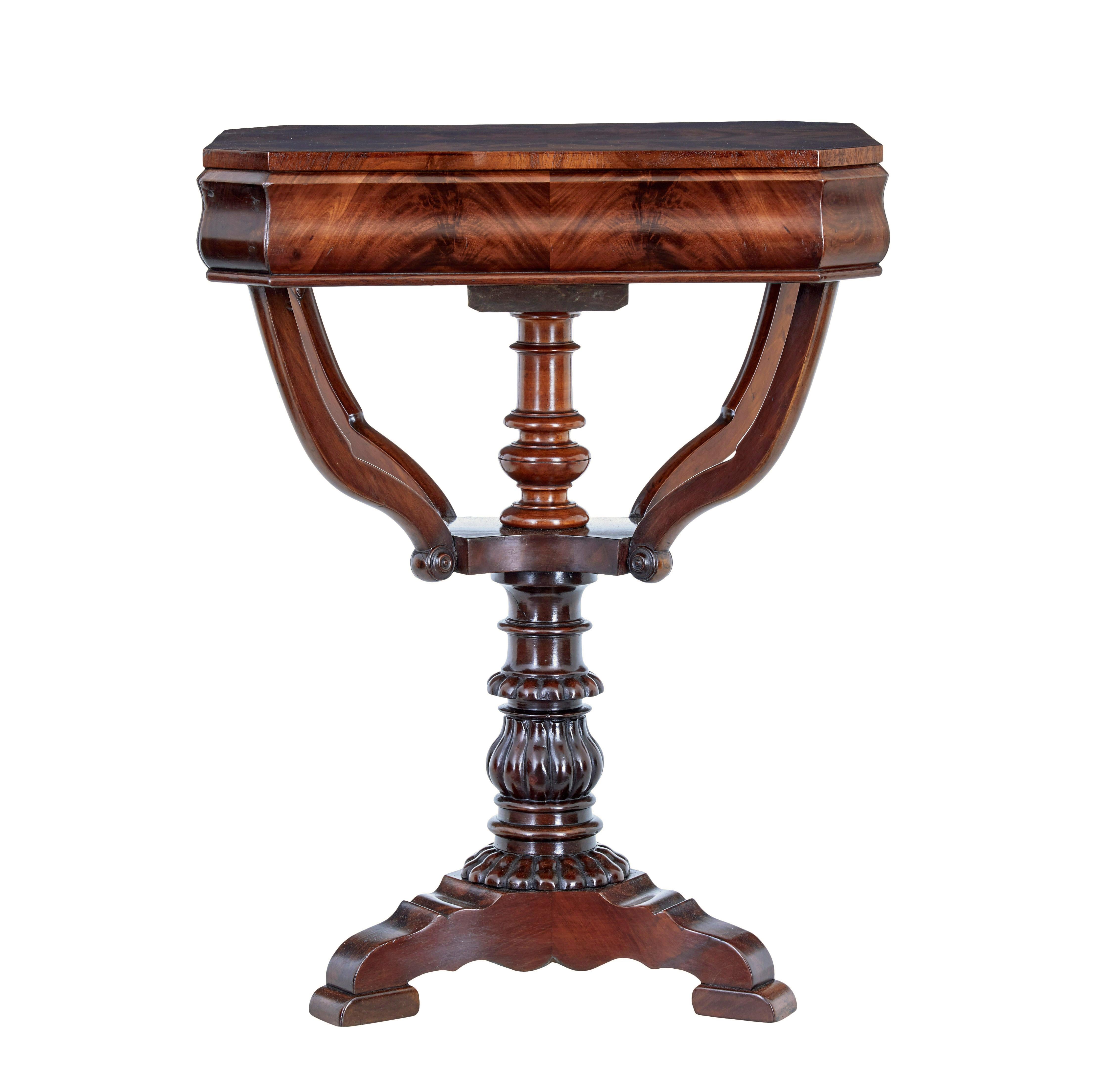 Hand-Crafted Danish 19th century flame mahogany side table For Sale