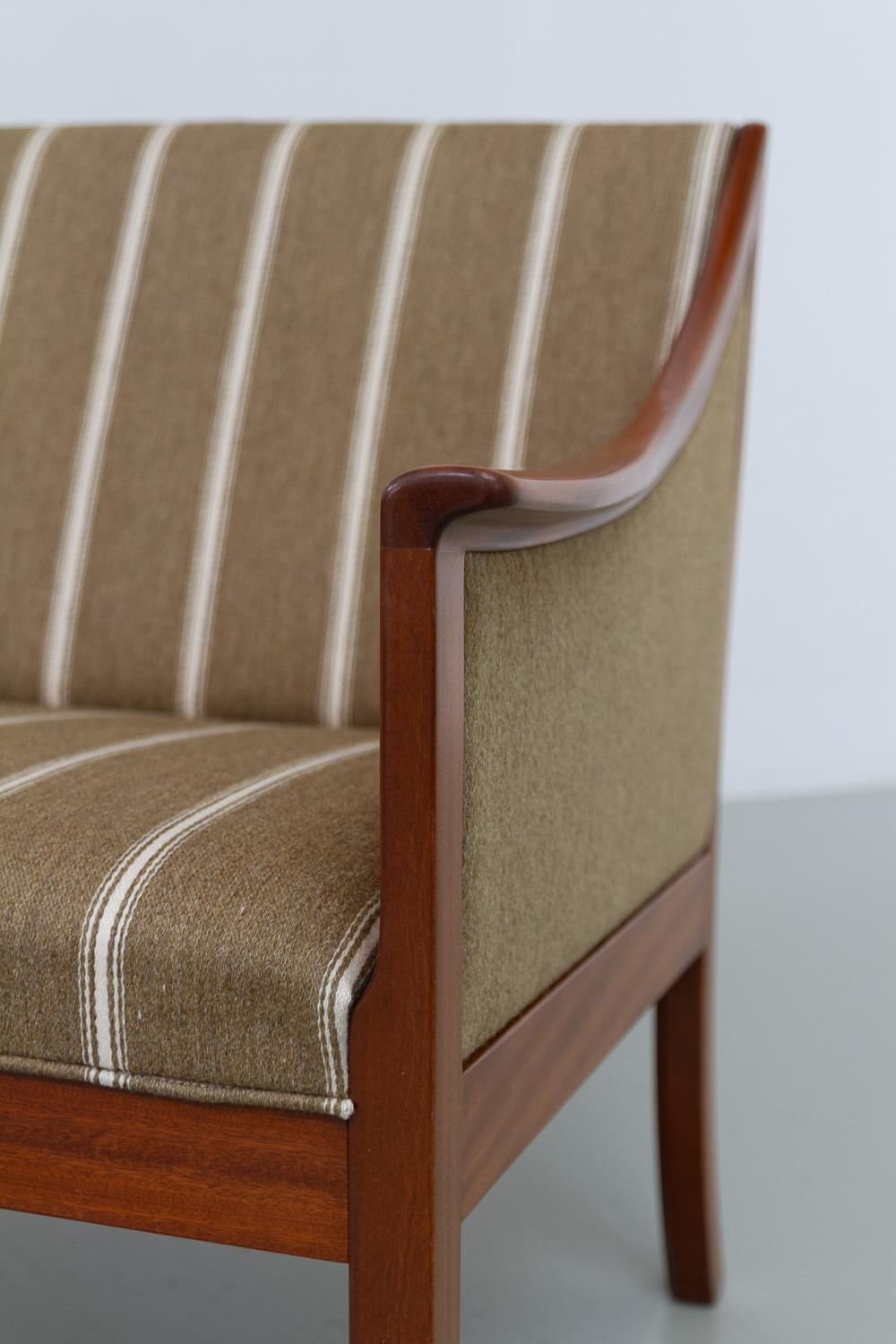 Danish 2-Seater Sofa by Ole Wanscher for PJ Møbler, 1960s. For Sale 5