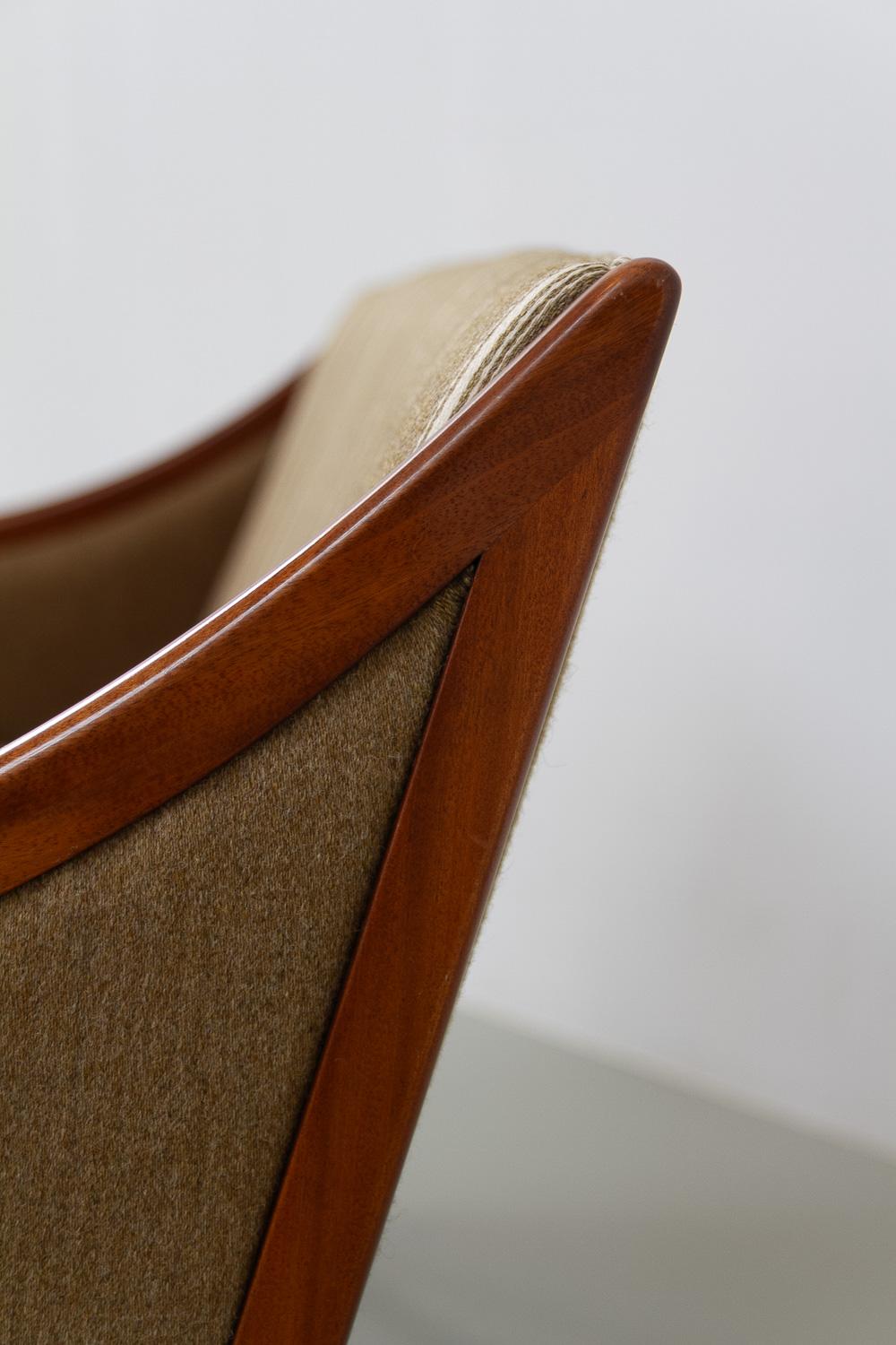 Danish 2-Seater Sofa by Ole Wanscher for PJ Møbler, 1960s. For Sale 8