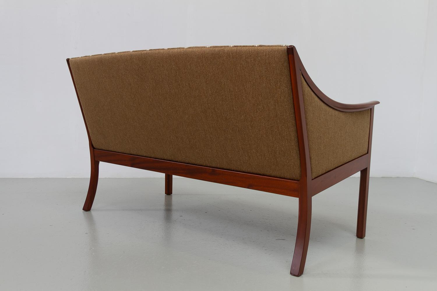 Wool Danish 2-Seater Sofa by Ole Wanscher for PJ Møbler, 1960s. For Sale
