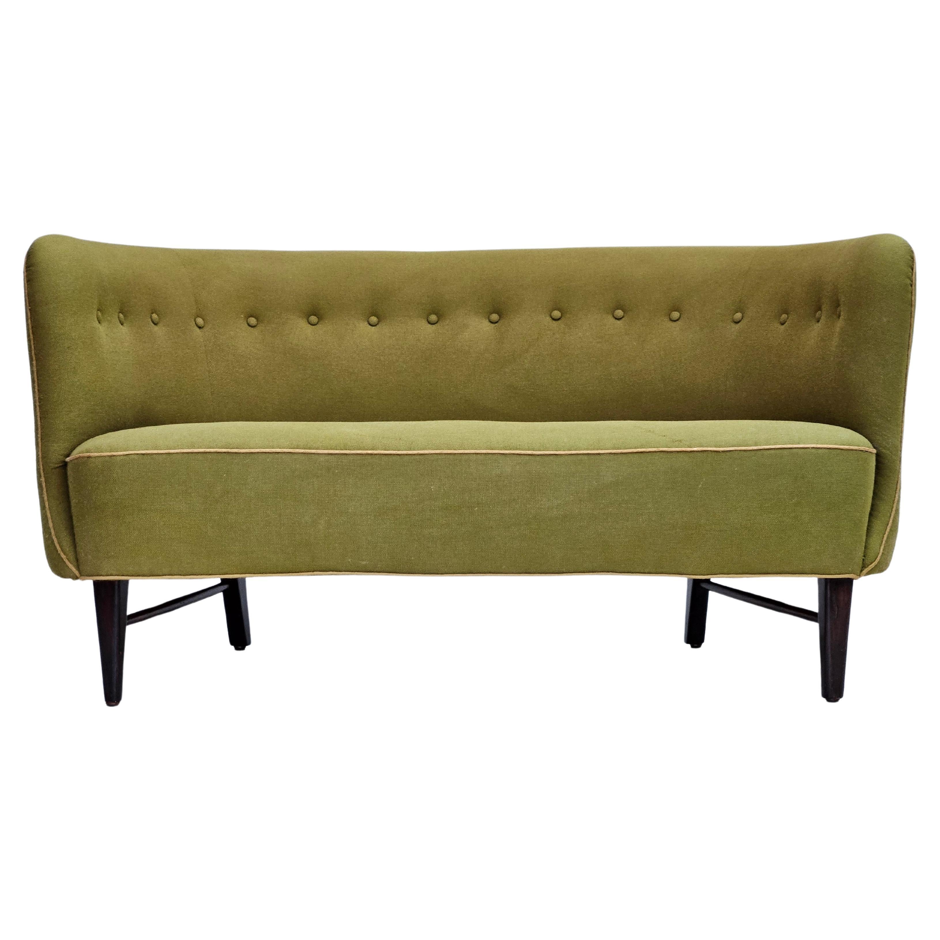 Danish 2 seater sofa, original good condition, furniture wool, oak. For Sale