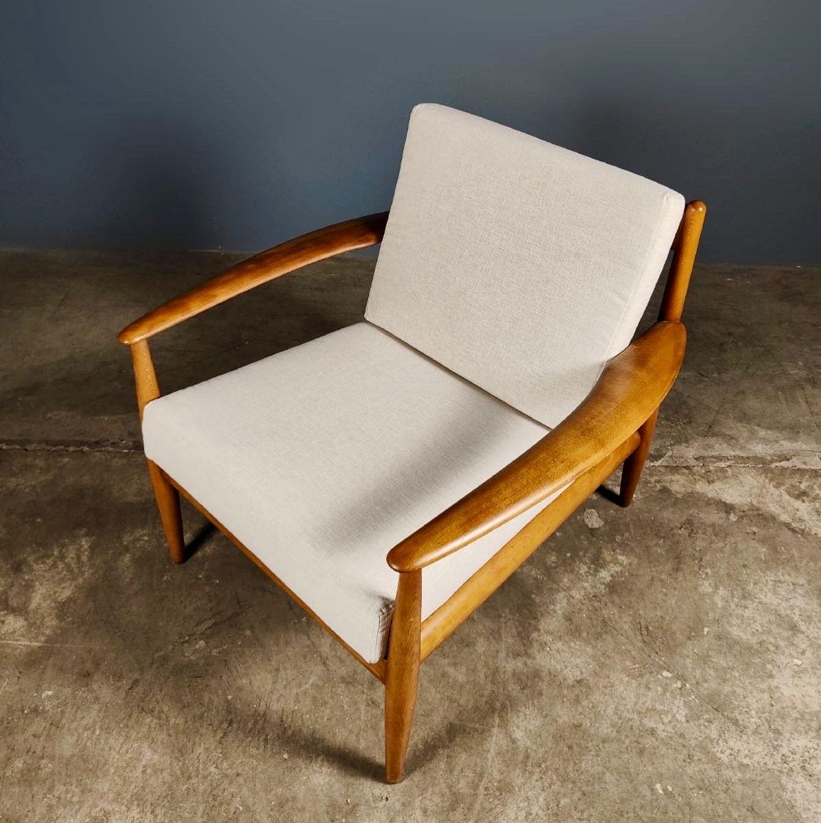 Danish 3 Seater Sofa & Matching Armchair Model 118 Grete Jalk For France & Son 6