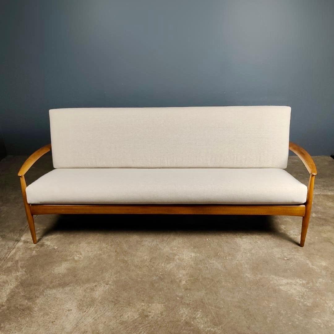 Danish 3 Seater Sofa & Matching Armchair Model 118 Grete Jalk For France & Son In Excellent Condition In Cambridge, GB