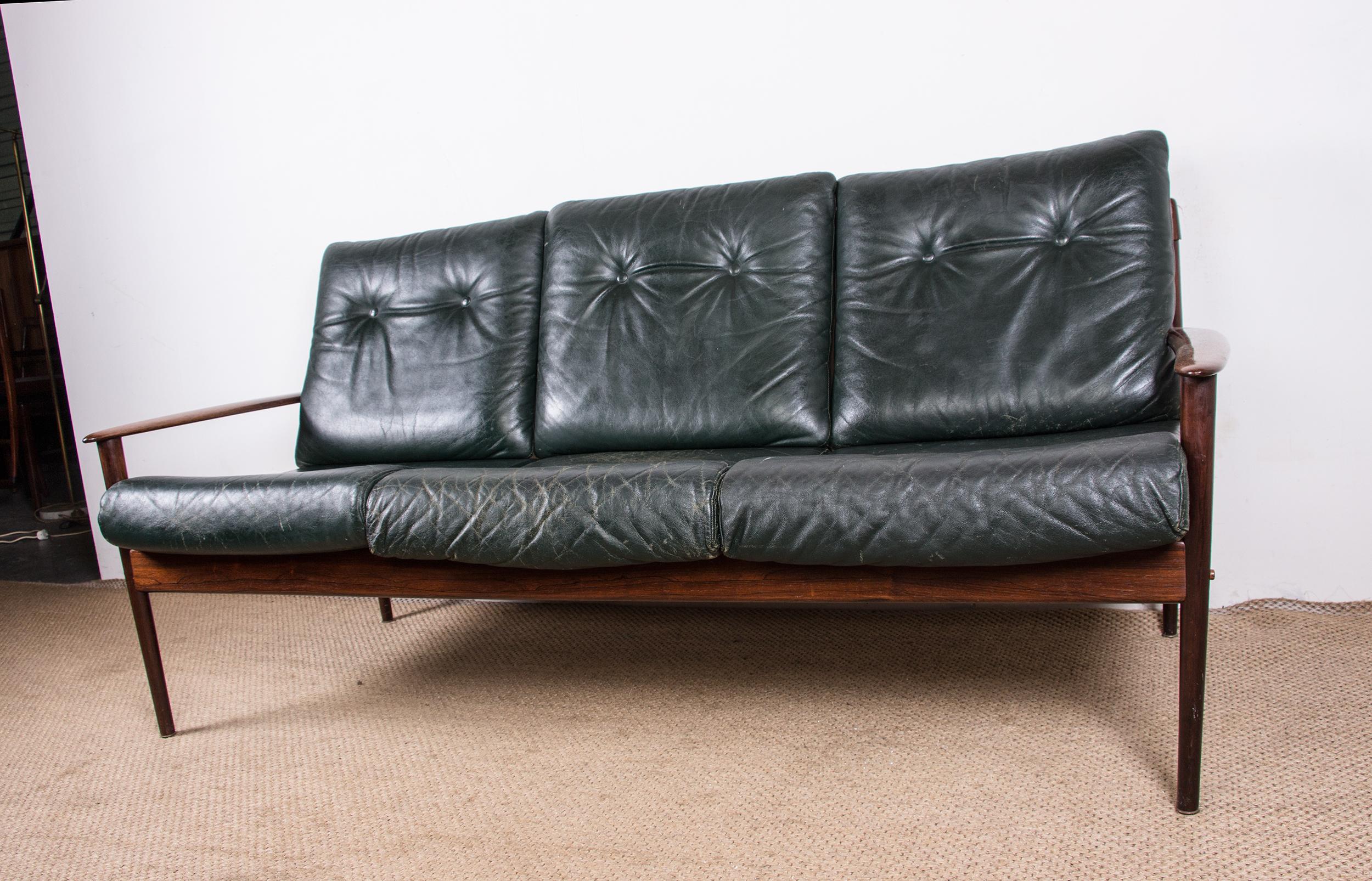 Danish 3 seater sofa, Rosewood and Leather by Grete Jalk for Poul Jepessen 1960. 7