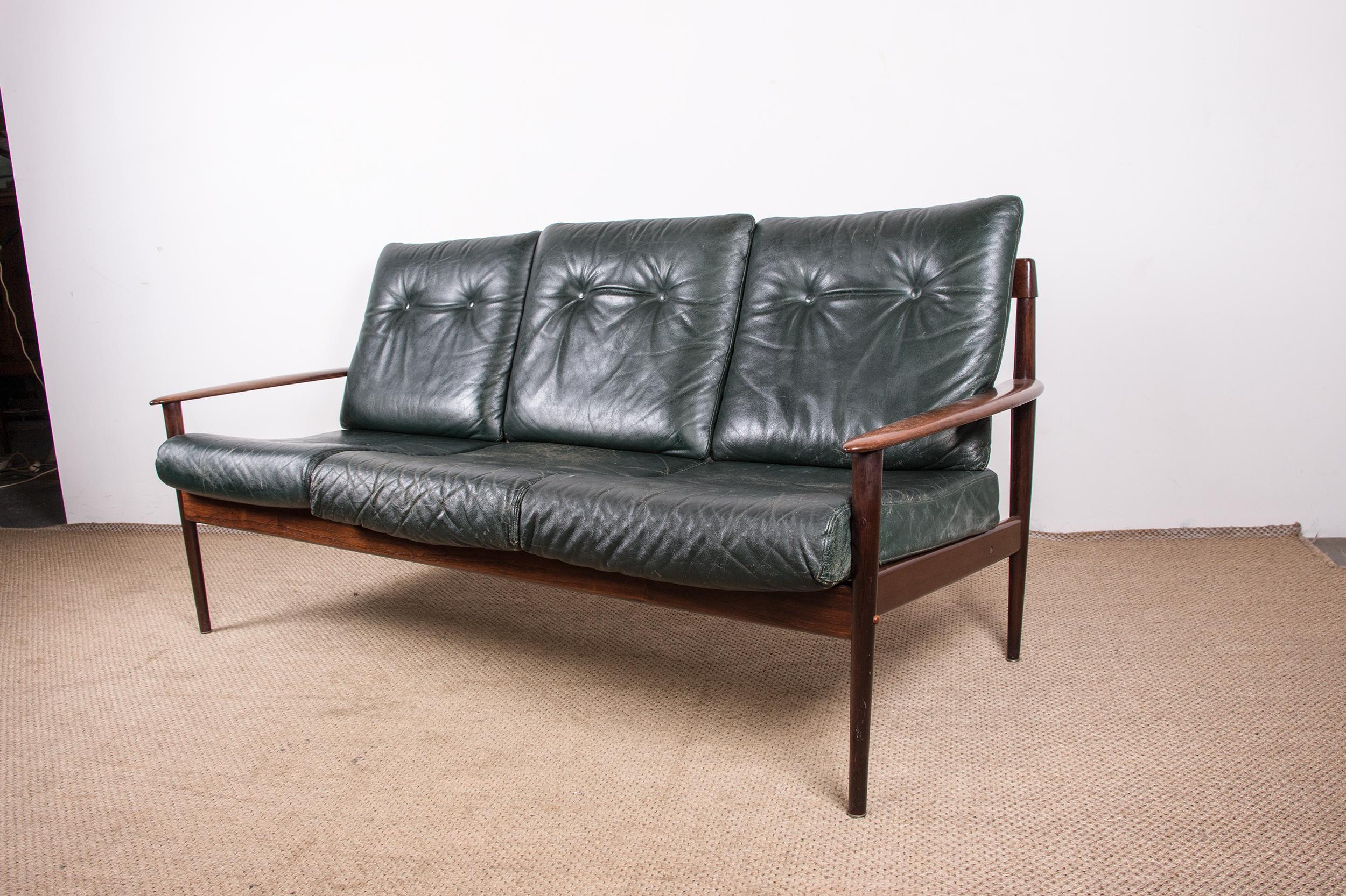 Danish 3 seater sofa, Rosewood and Leather by Grete Jalk for Poul Jepessen 1960. 10