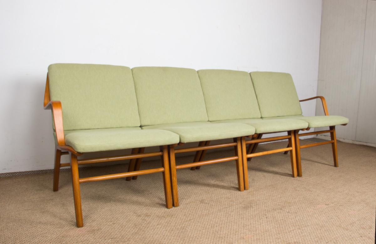 Divano danese a 4 posti, in faggio laminato e mogano modello AX di Peter Hvidt 1960. in vendita 10